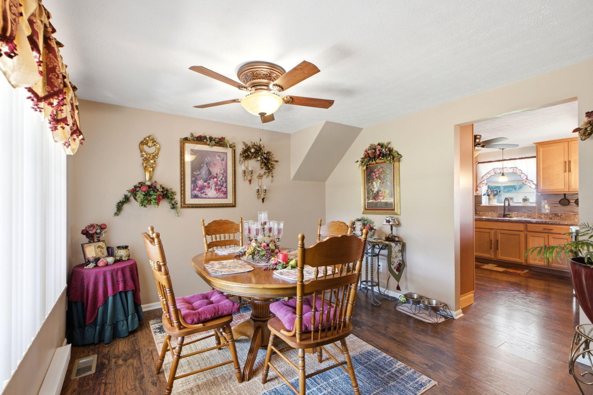 5258 County Line, Springfield, Ohio 45502