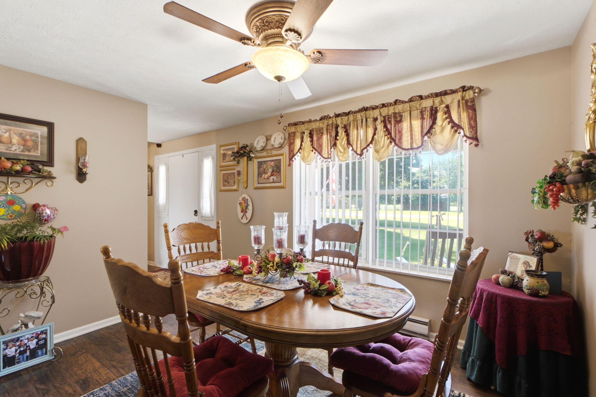 5258 County Line, Springfield, Ohio 45502