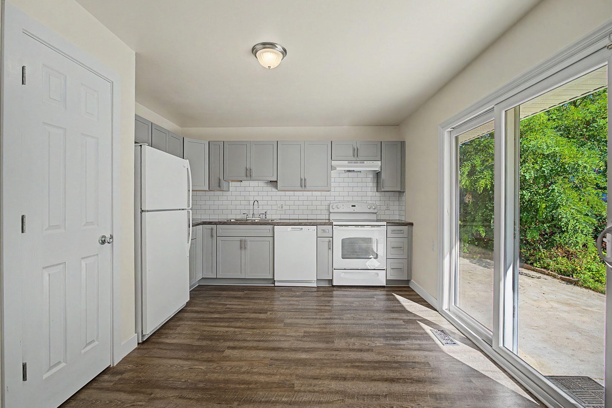 1209 Hemlock, New Carlisle, Ohio 45344