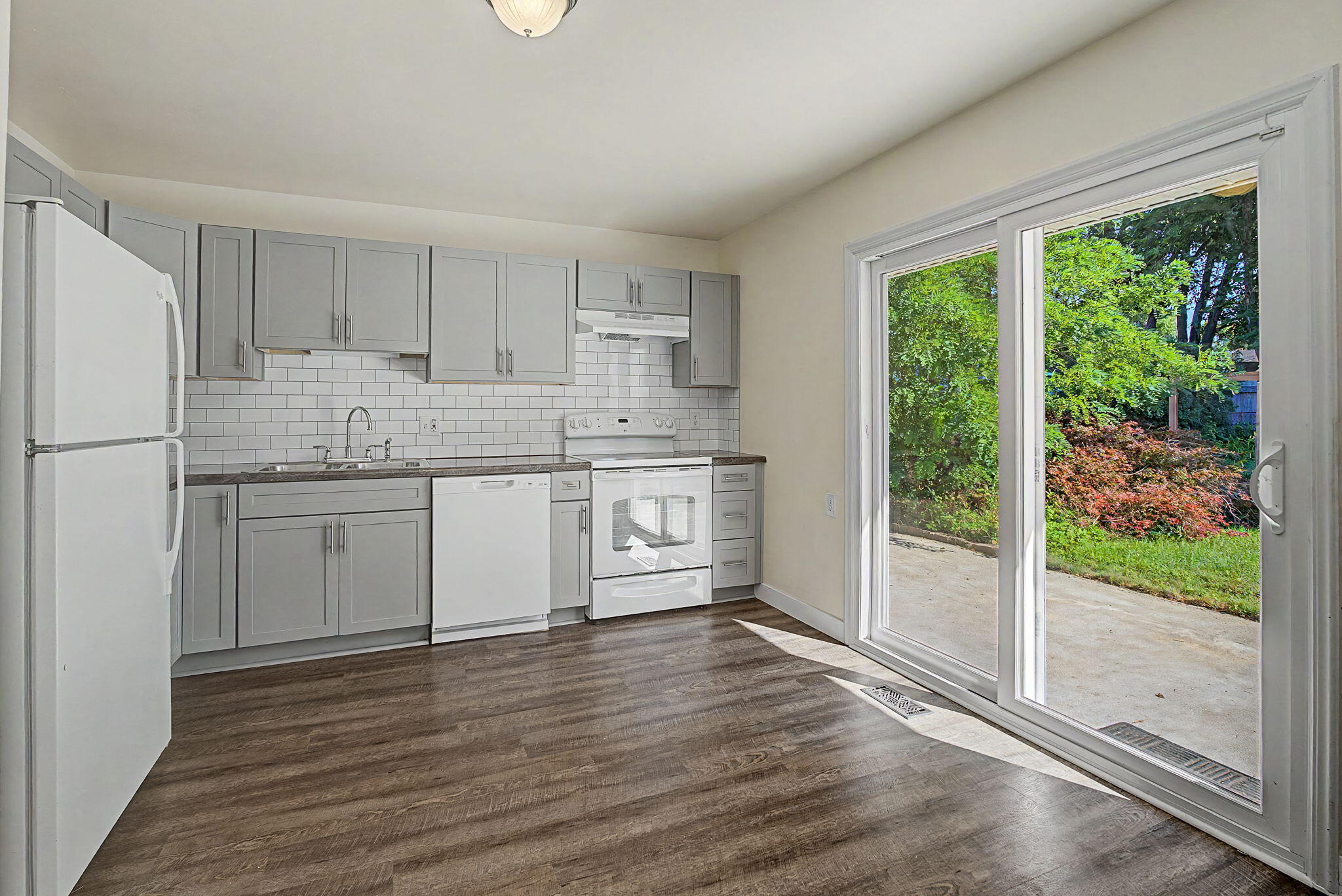 1209 Hemlock, New Carlisle, Ohio 45344