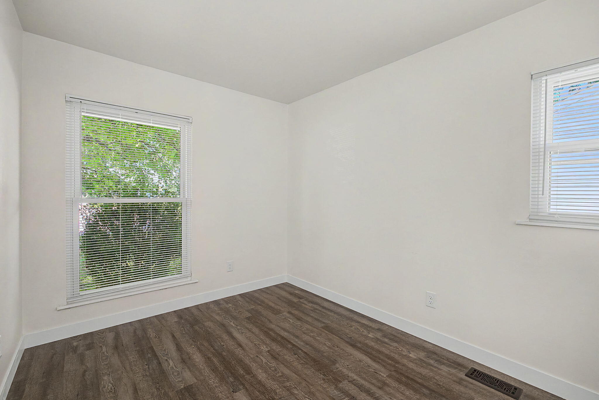 1209 Hemlock, New Carlisle, Ohio 45344