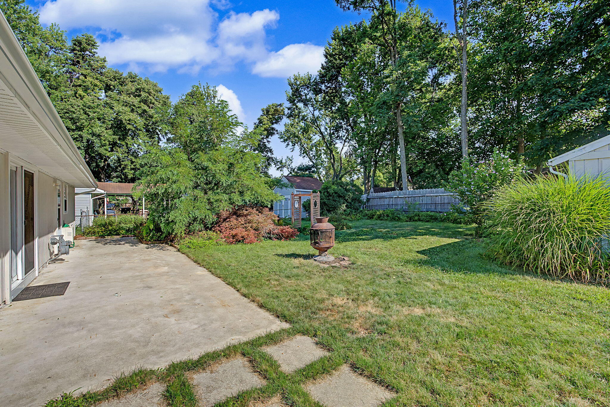 1209 Hemlock, New Carlisle, Ohio 45344