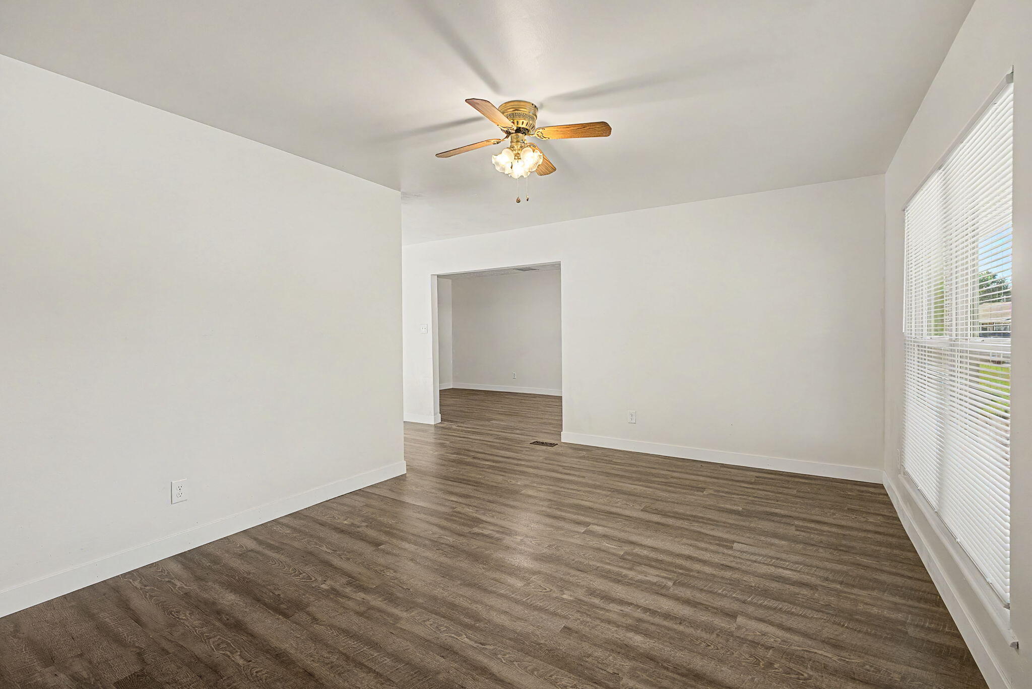 1209 Hemlock, New Carlisle, Ohio 45344