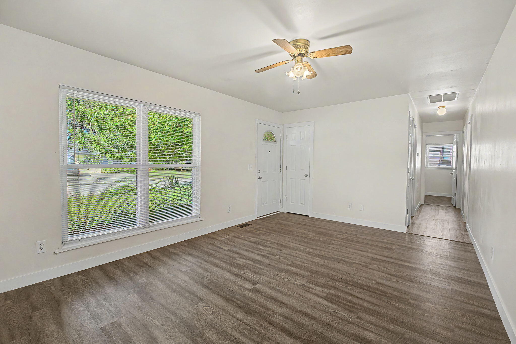 1209 Hemlock, New Carlisle, Ohio 45344
