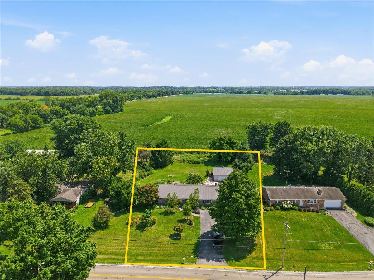 6343 Old Columbus, Springfield, Ohio 45502