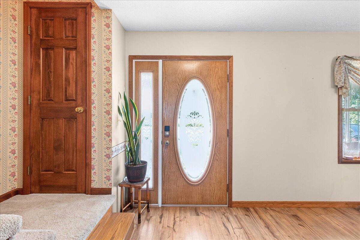 1380 County Road 11, Bellefontaine, Ohio 43311