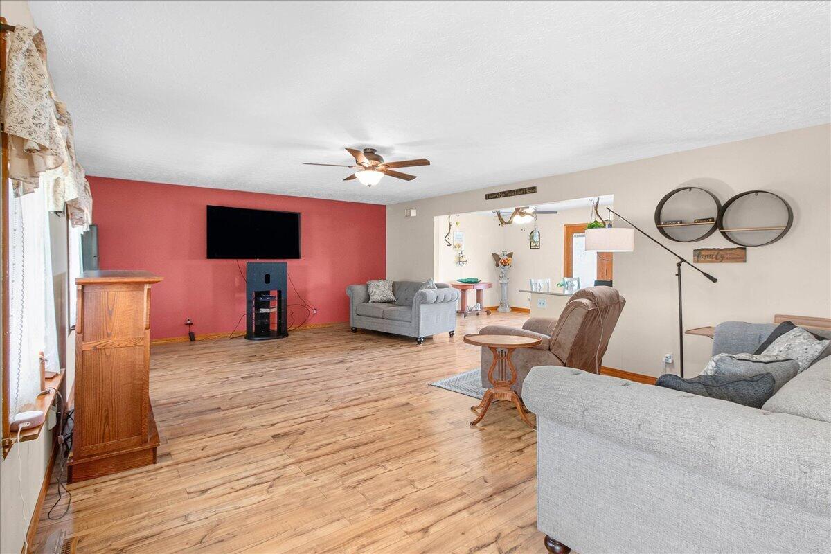 1380 County Road 11, Bellefontaine, Ohio 43311