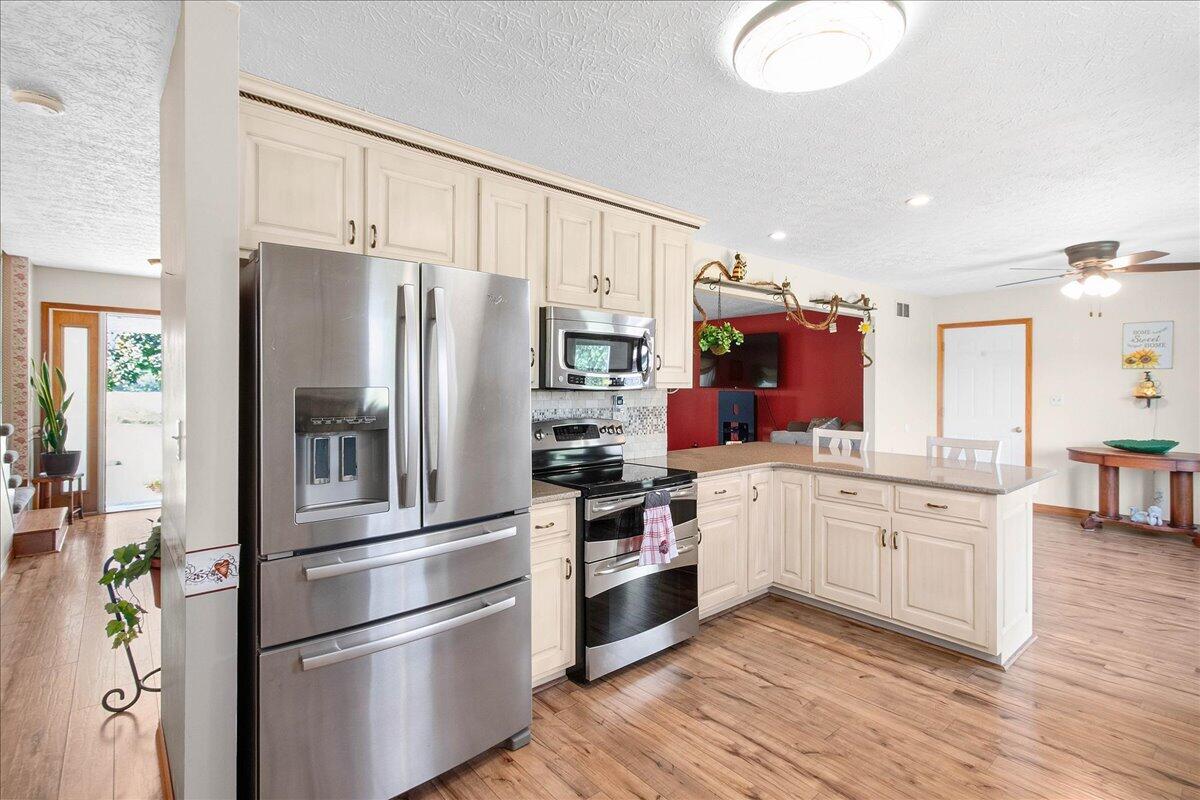 1380 County Road 11, Bellefontaine, Ohio 43311