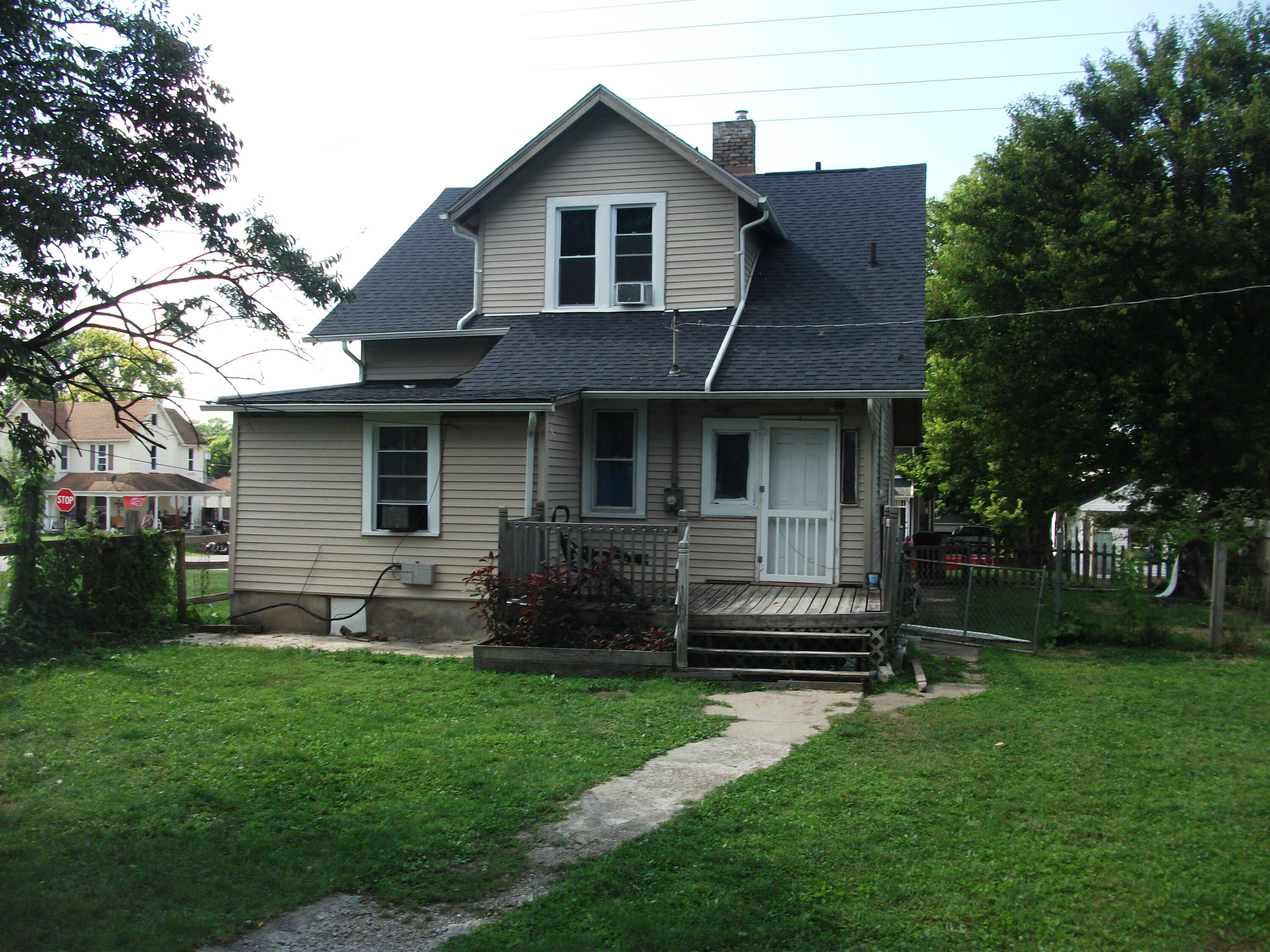 2209 Columbus, Springfield, Ohio 45503