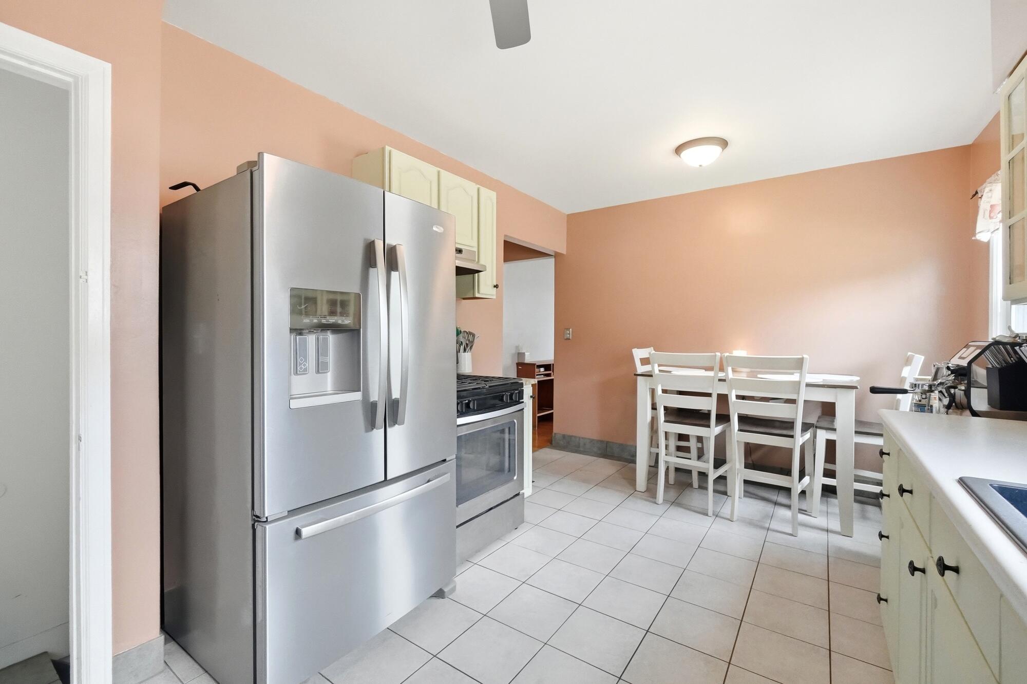 1537 Greenwood, Springfield, Ohio 45503