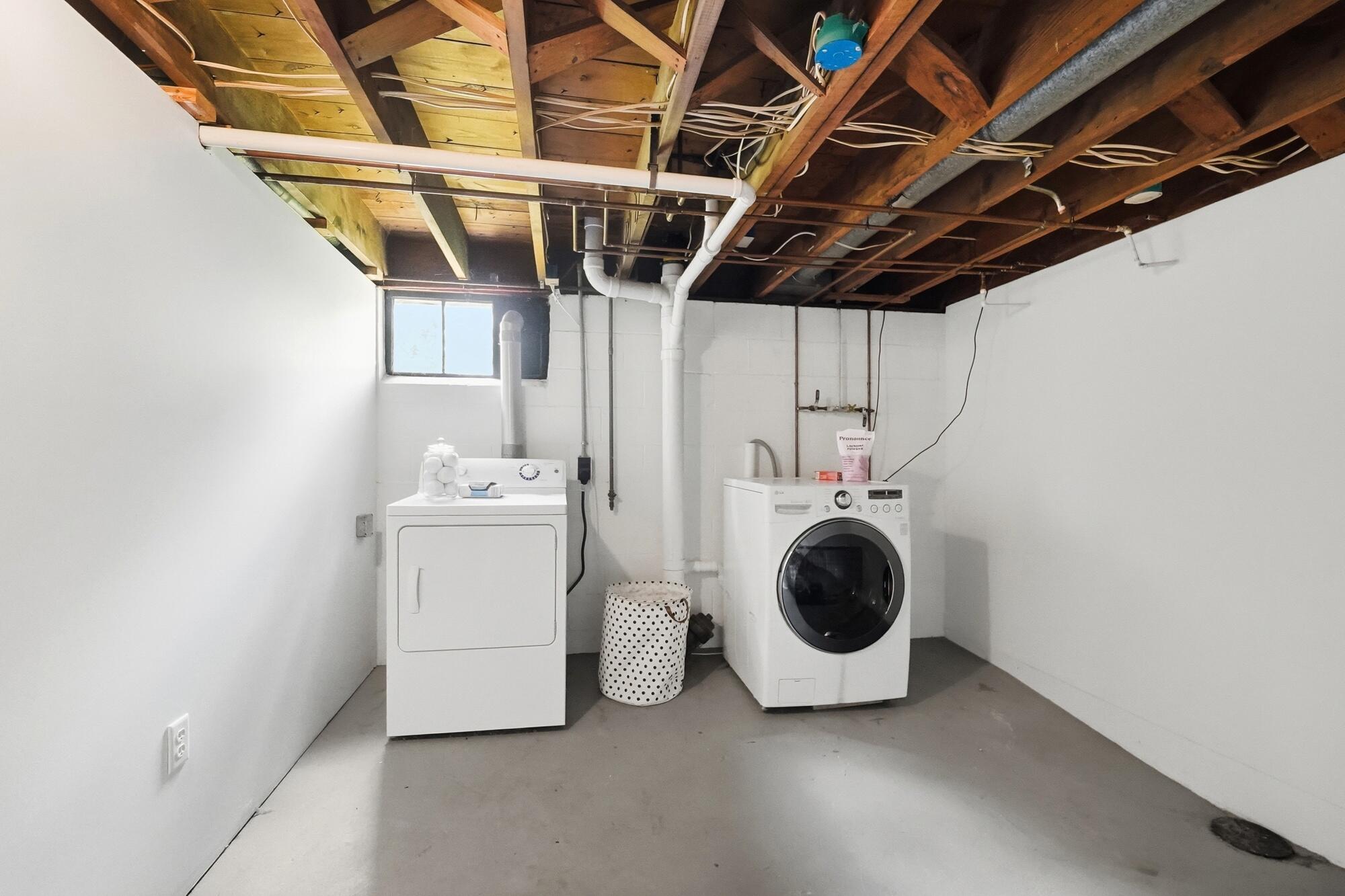 1537 Greenwood, Springfield, Ohio 45503