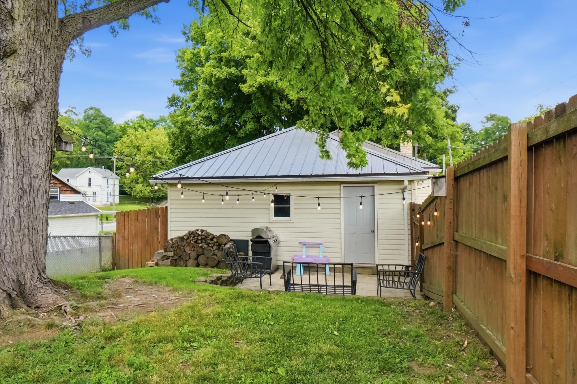 1537 Greenwood, Springfield, Ohio 45503