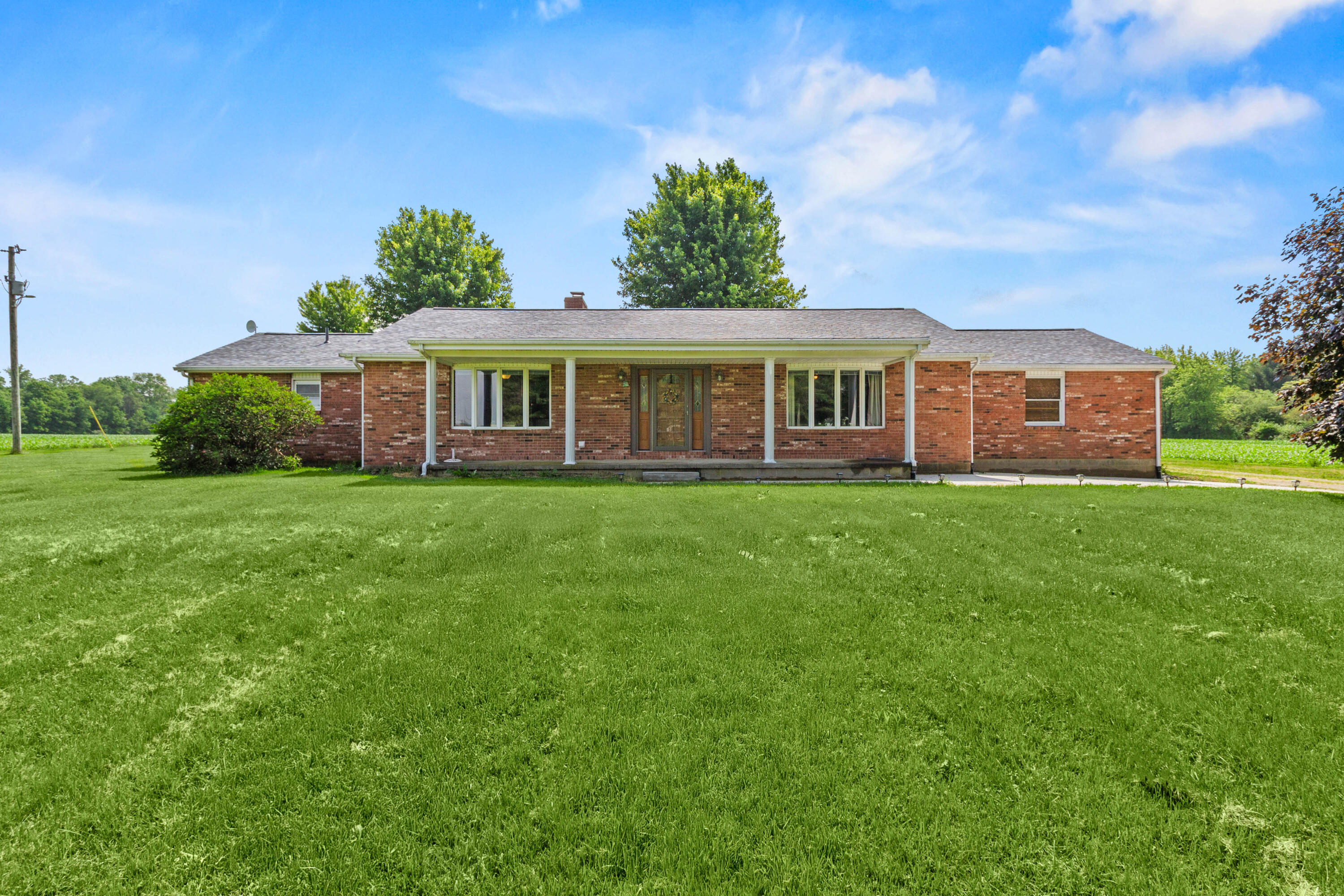 5773 Short, New Carlisle, Ohio 45344