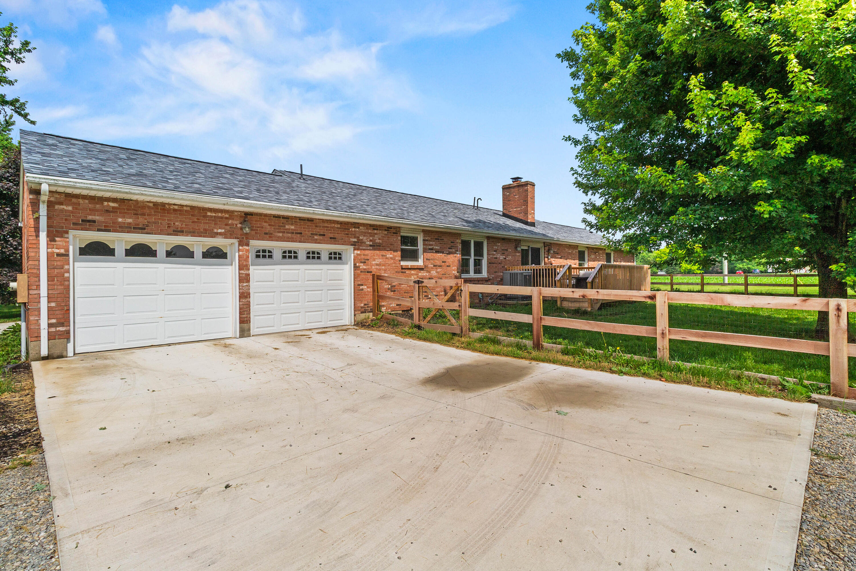 5773 Short, New Carlisle, Ohio 45344