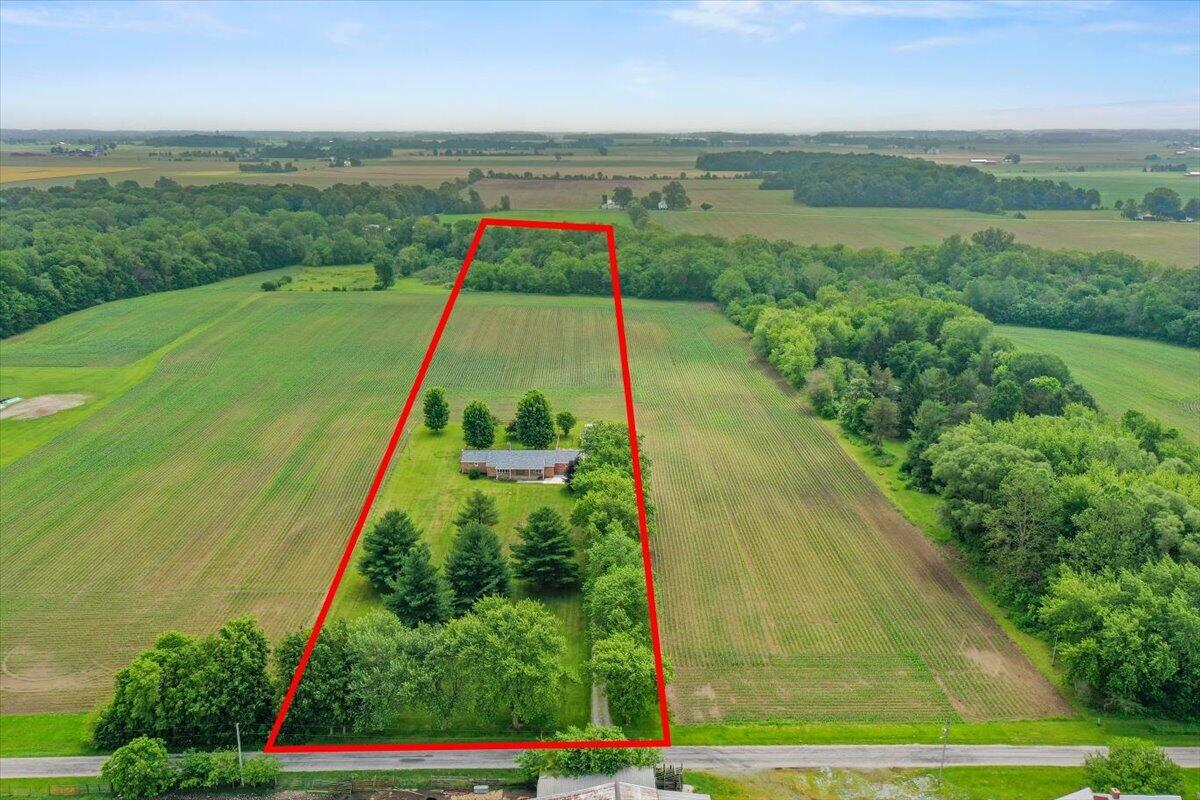 5773 Short, New Carlisle, Ohio 45344