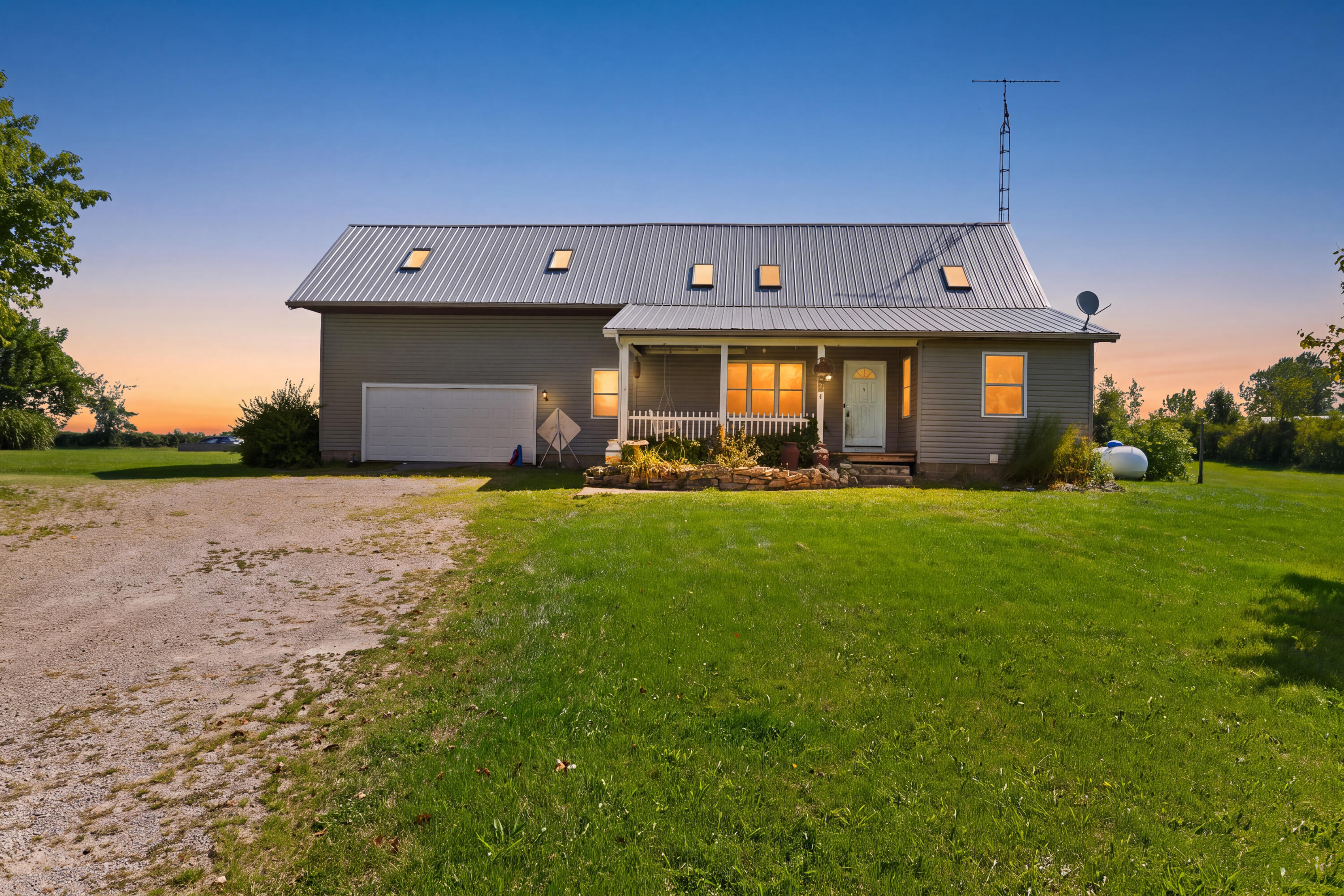 13610 State Route 56, Mechanicsburg, Ohio 43044