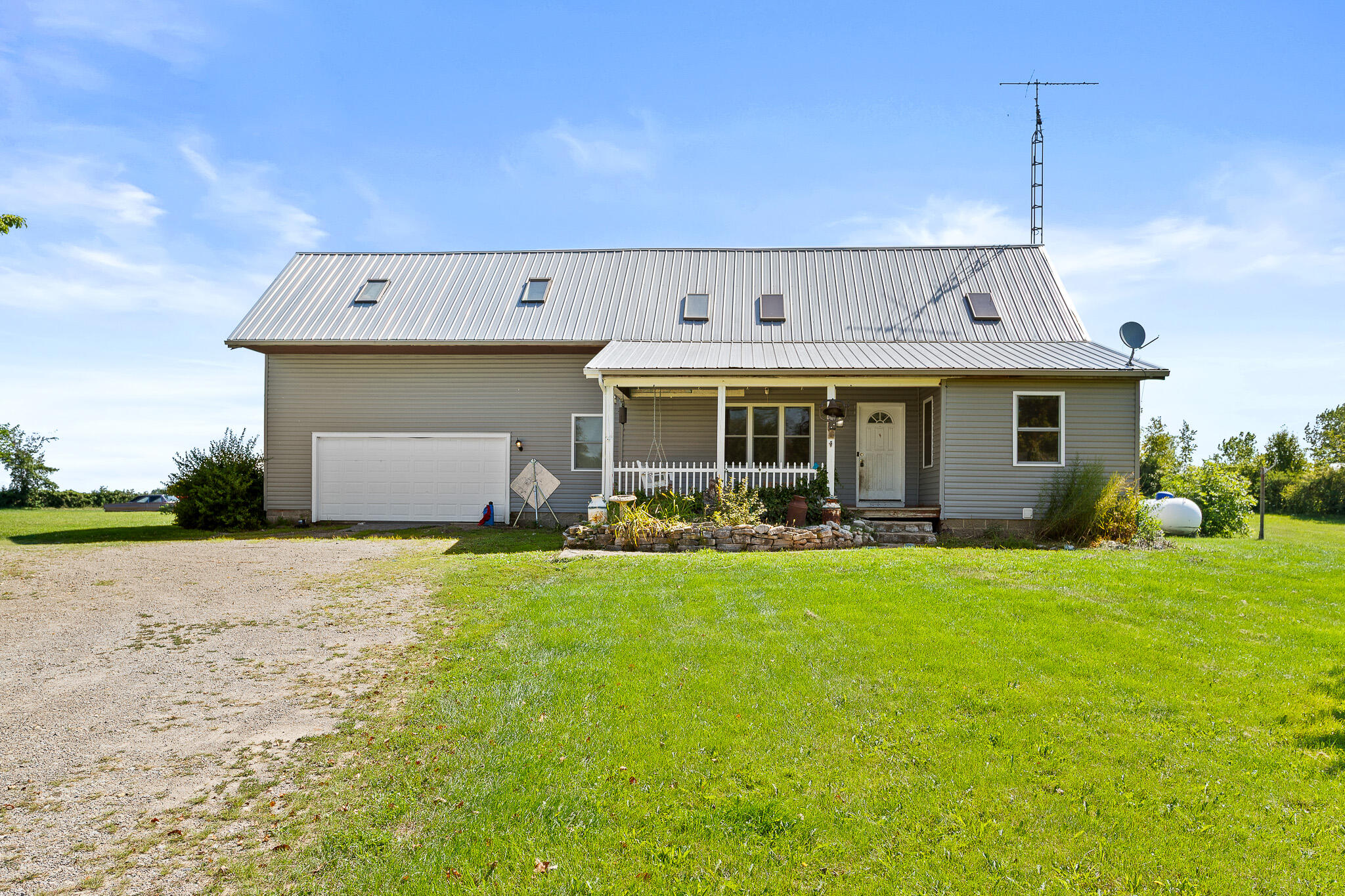 13610 State Route 56, Mechanicsburg, Ohio 43044