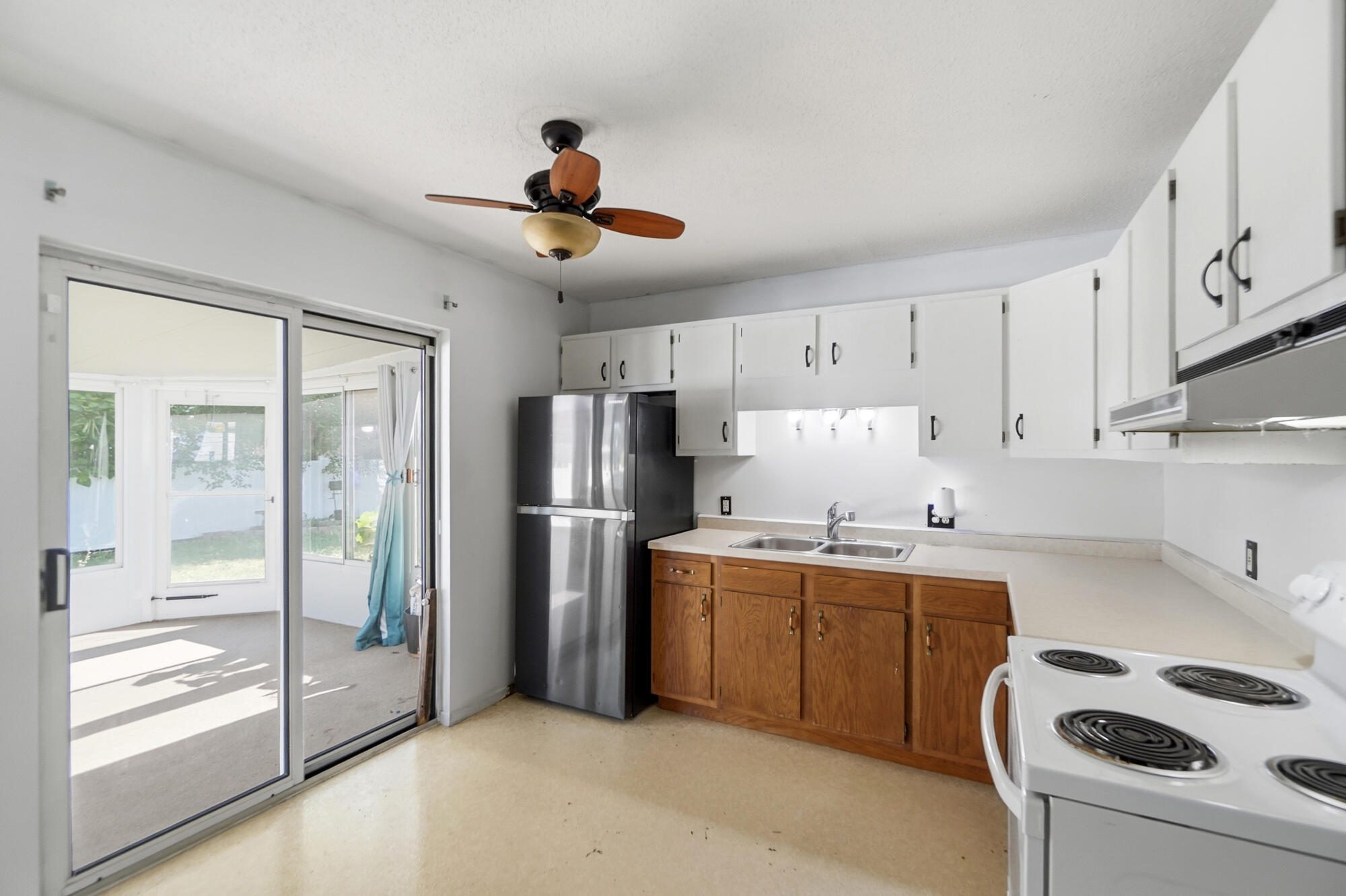 228 Lester, Findlay, Ohio 45840
