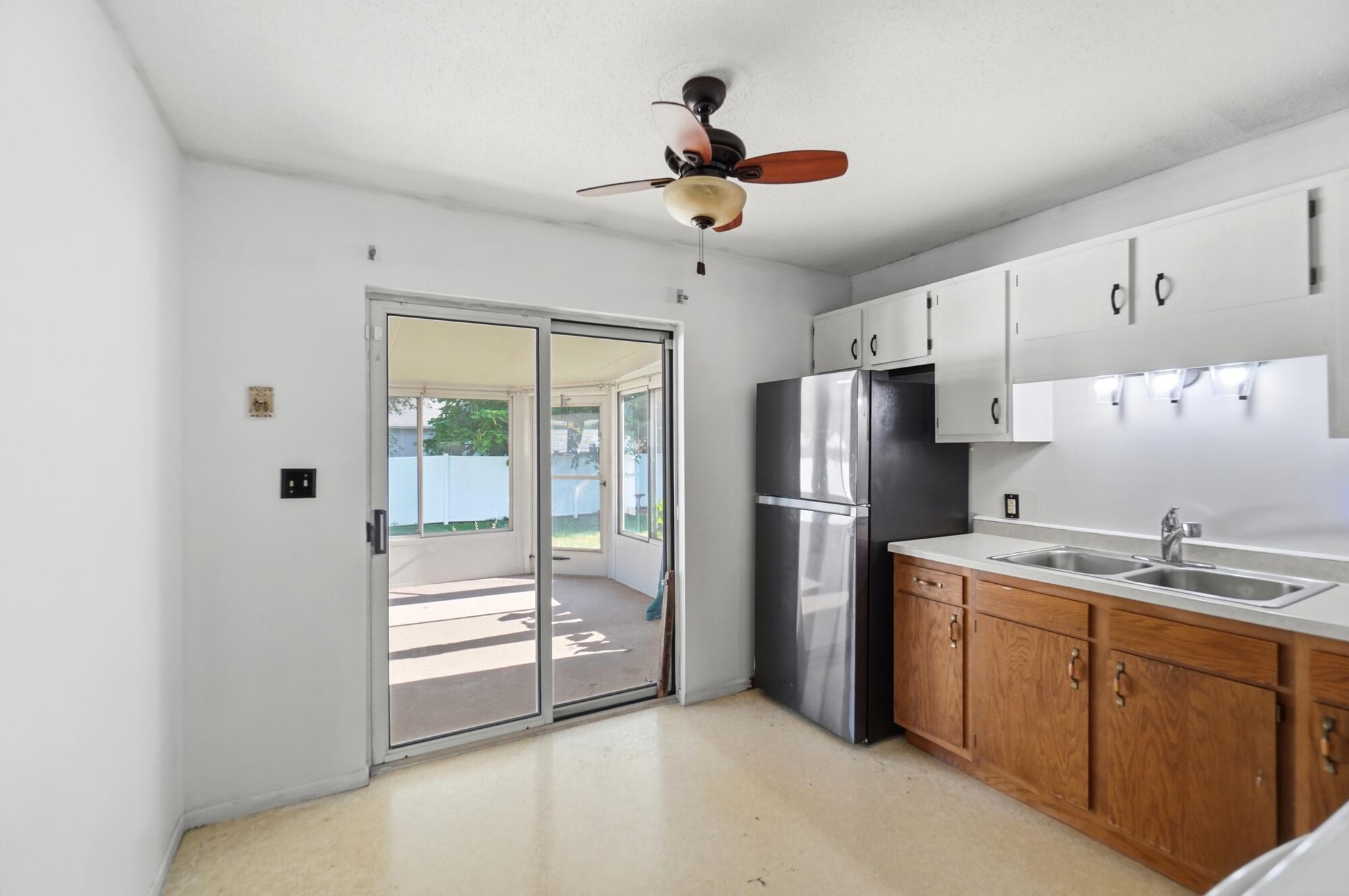 228 Lester, Findlay, Ohio 45840