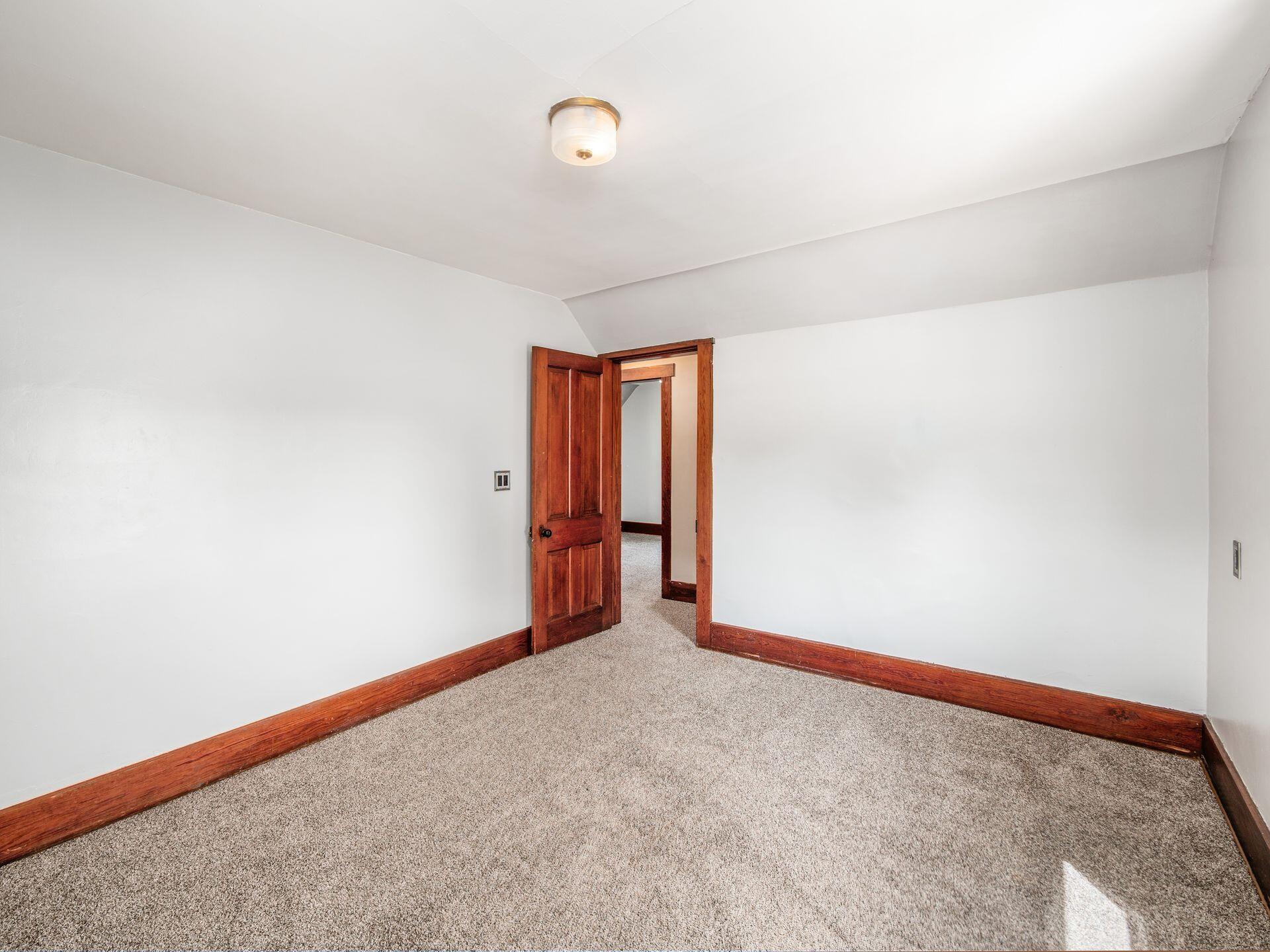 548 High, Bellefontaine, Ohio 43311