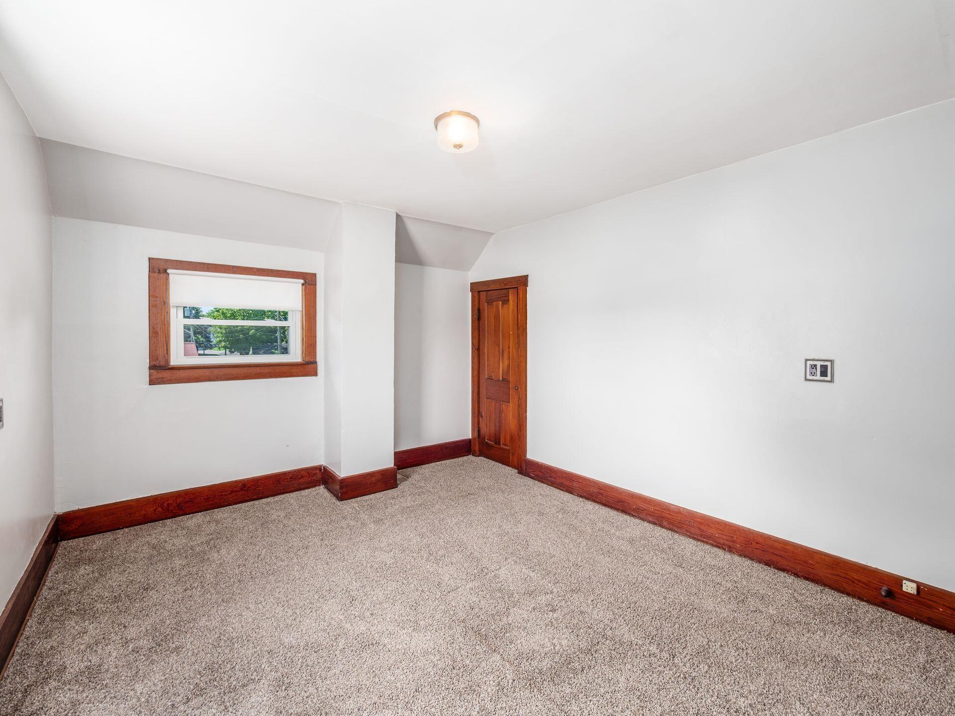 548 High, Bellefontaine, Ohio 43311