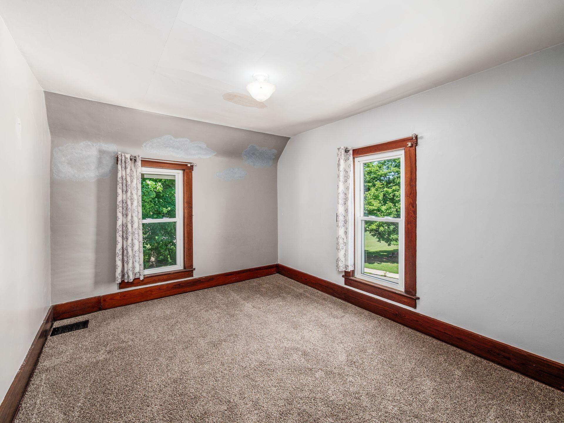 548 High, Bellefontaine, Ohio 43311