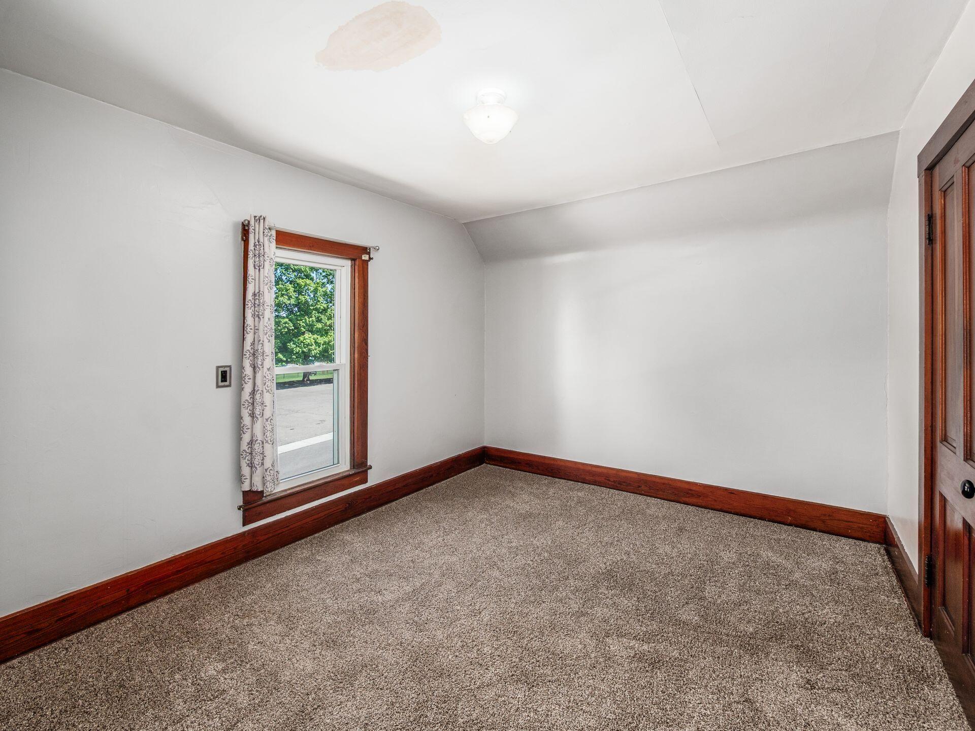 548 High, Bellefontaine, Ohio 43311