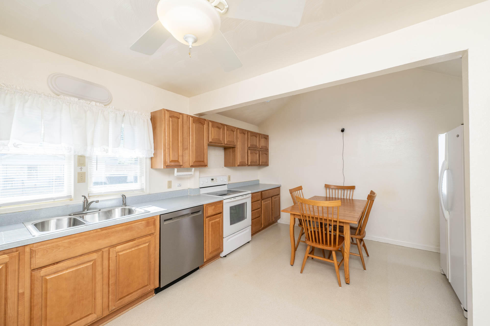 956 Chelsea, Dayton, Ohio 45420