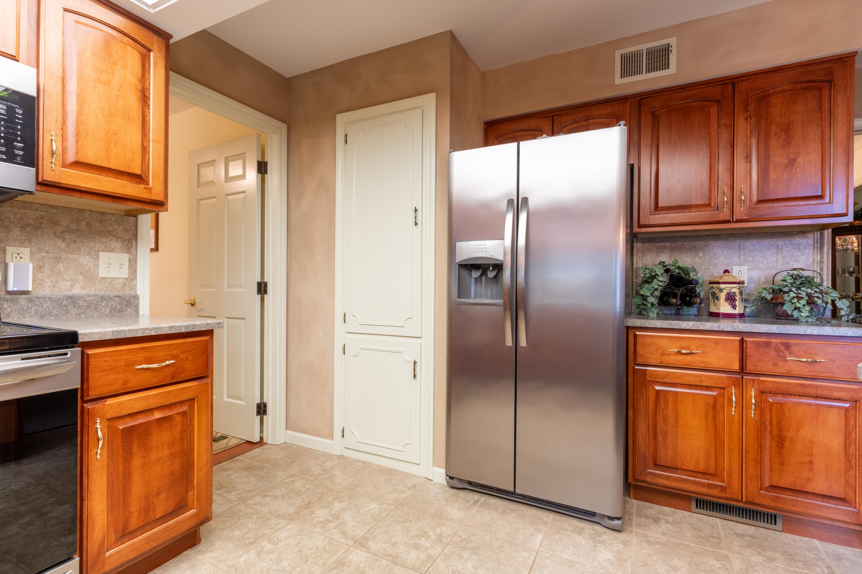 1768 Letitia, Sidney, Ohio 45365