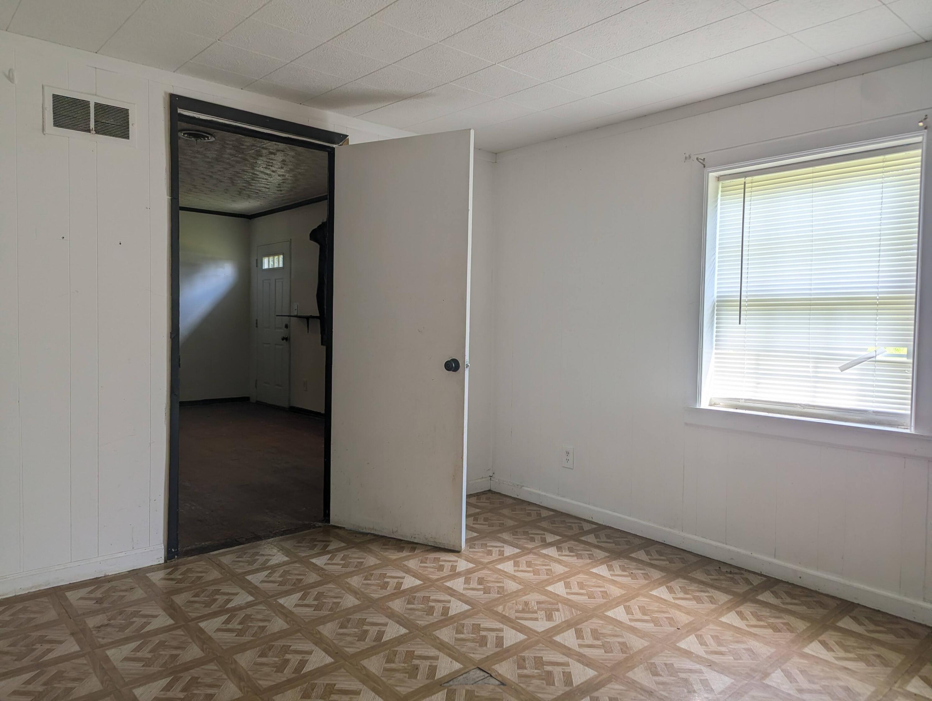 2194 Blee, Springfield, Ohio 45502