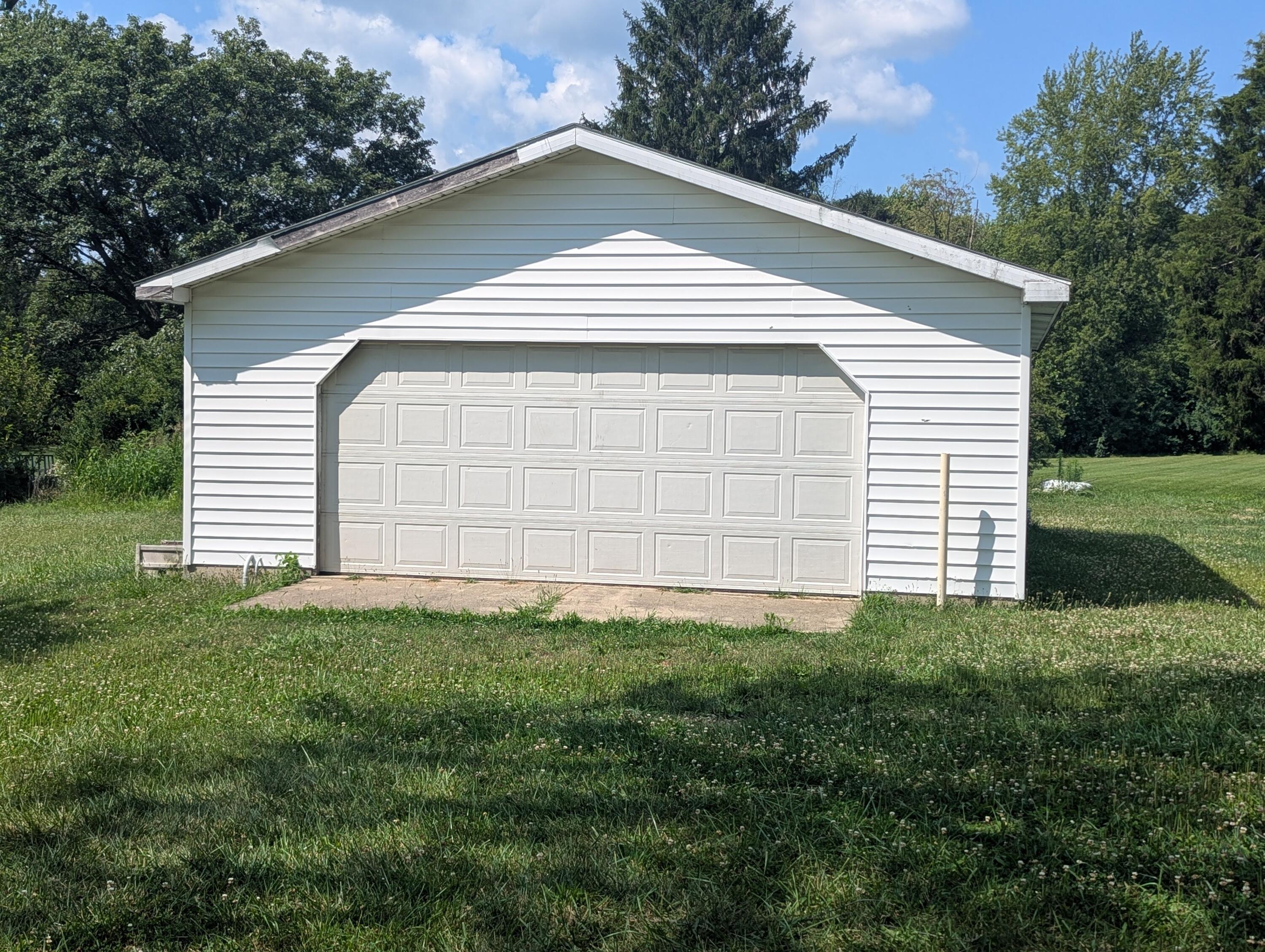 2194 Blee, Springfield, Ohio 45502