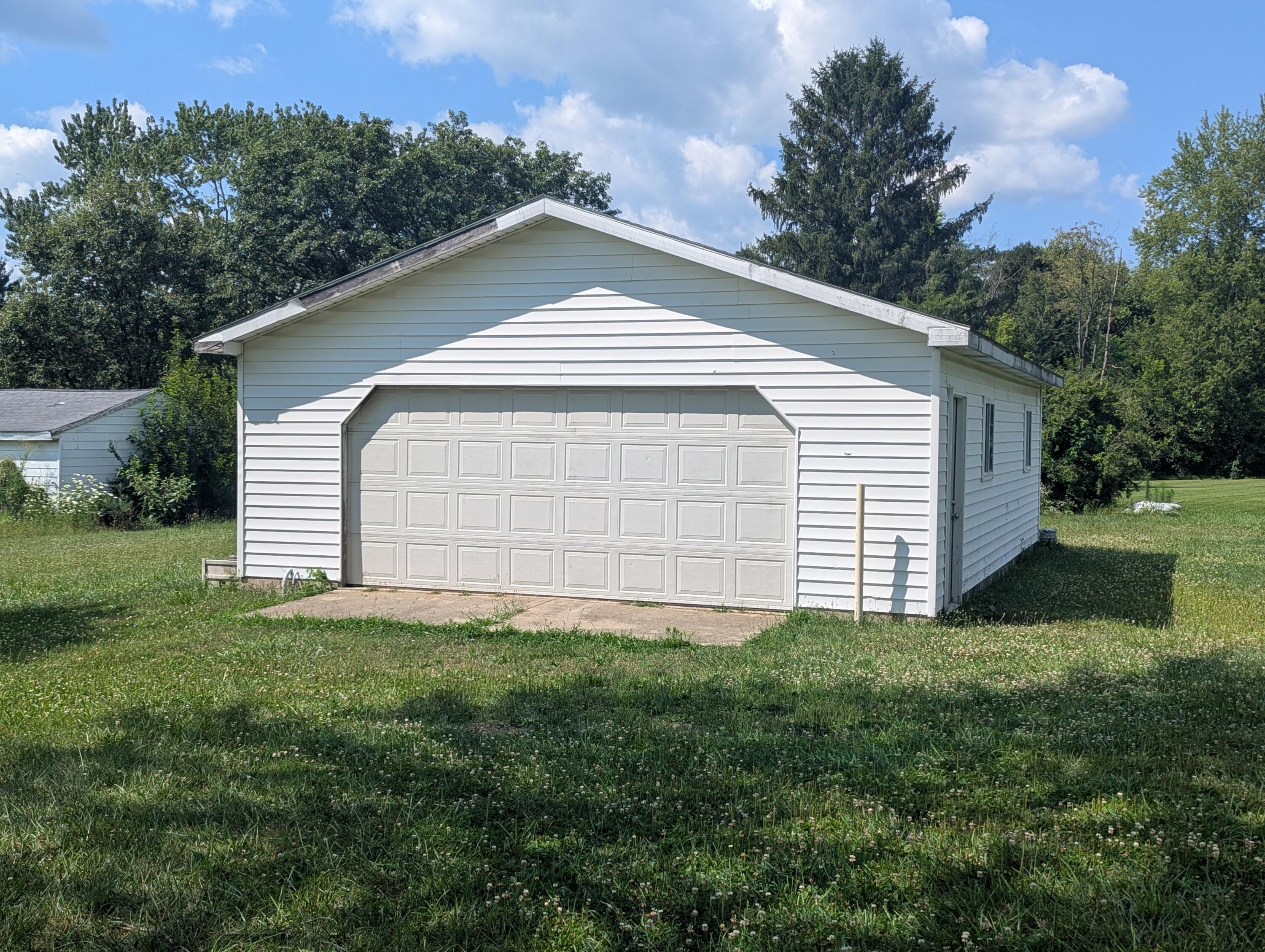 2194 Blee, Springfield, Ohio 45502