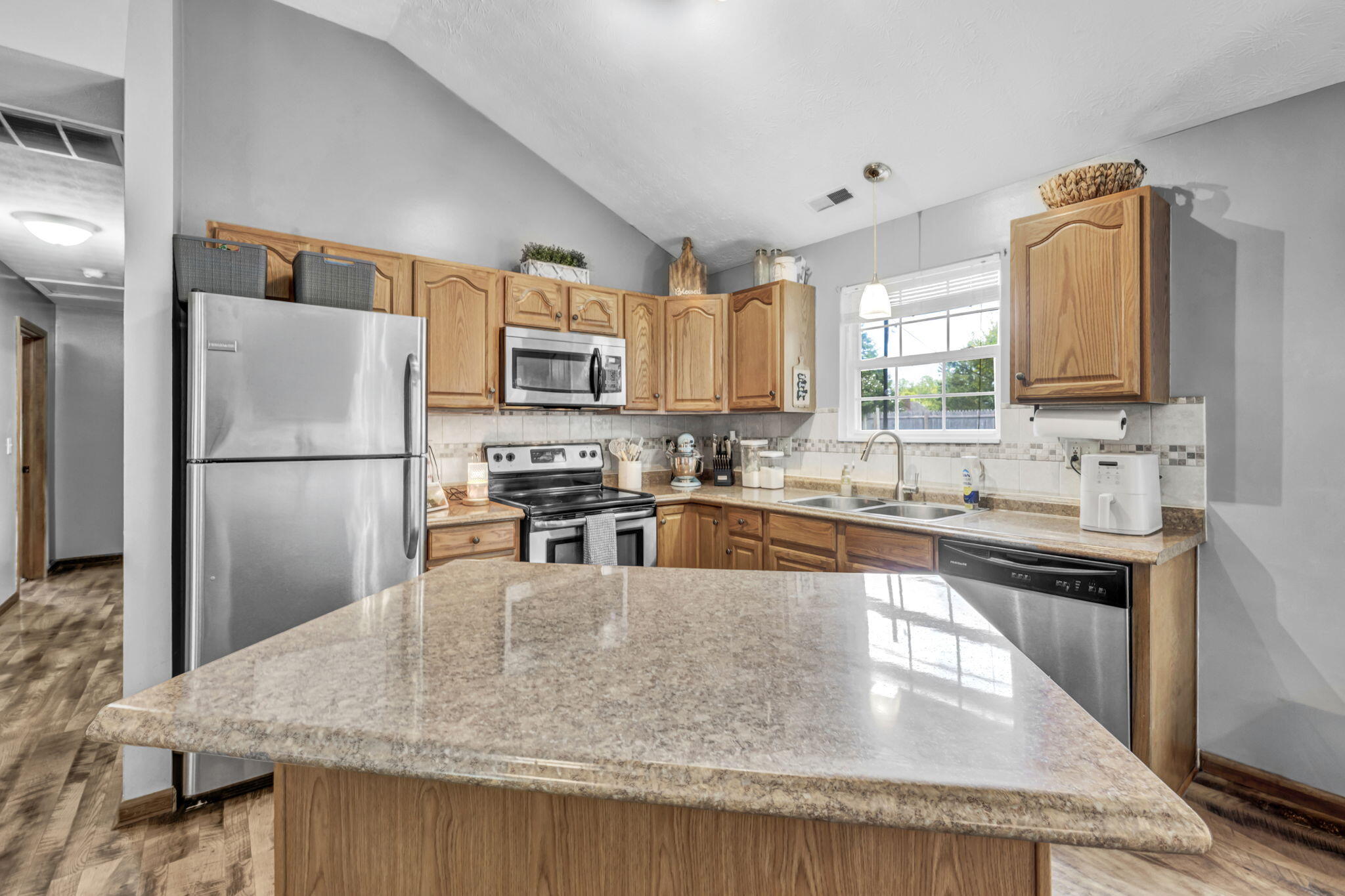 909 Mcdowell, Xenia, Ohio 45385