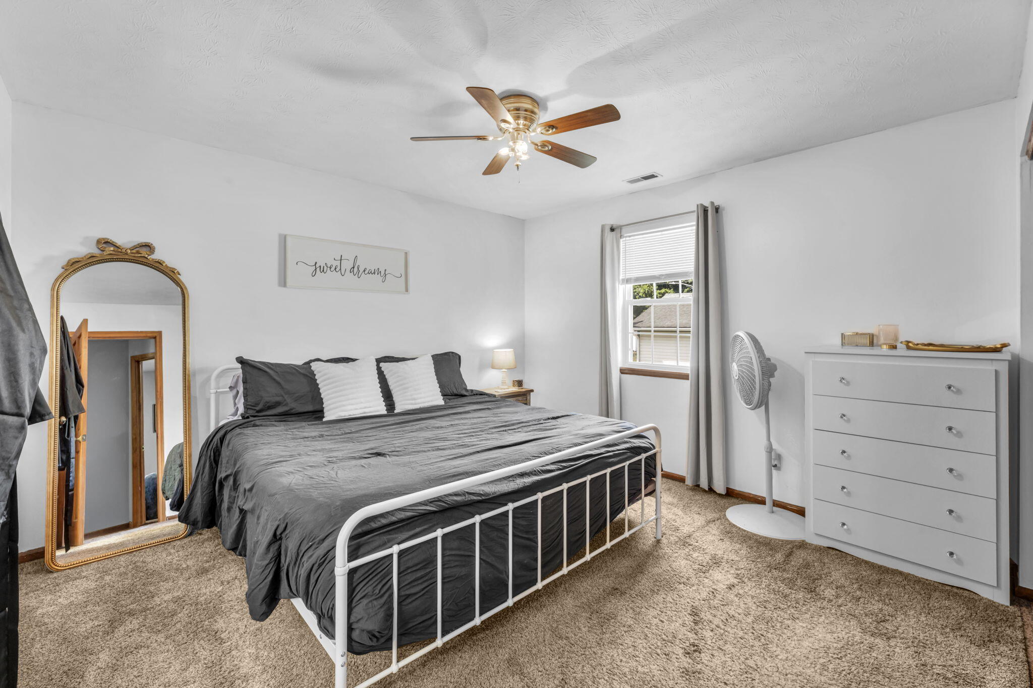 909 Mcdowell, Xenia, Ohio 45385