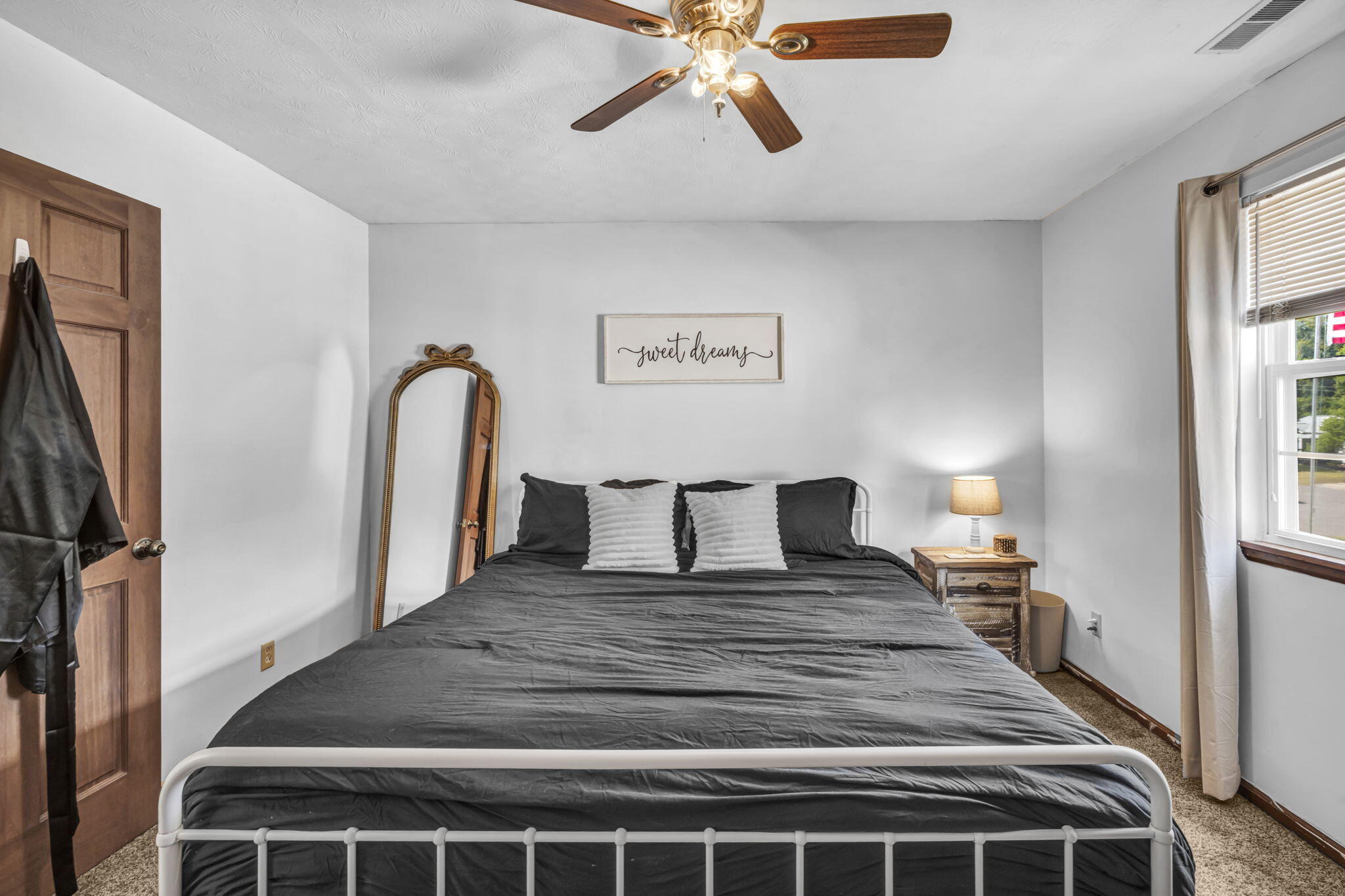 909 Mcdowell, Xenia, Ohio 45385