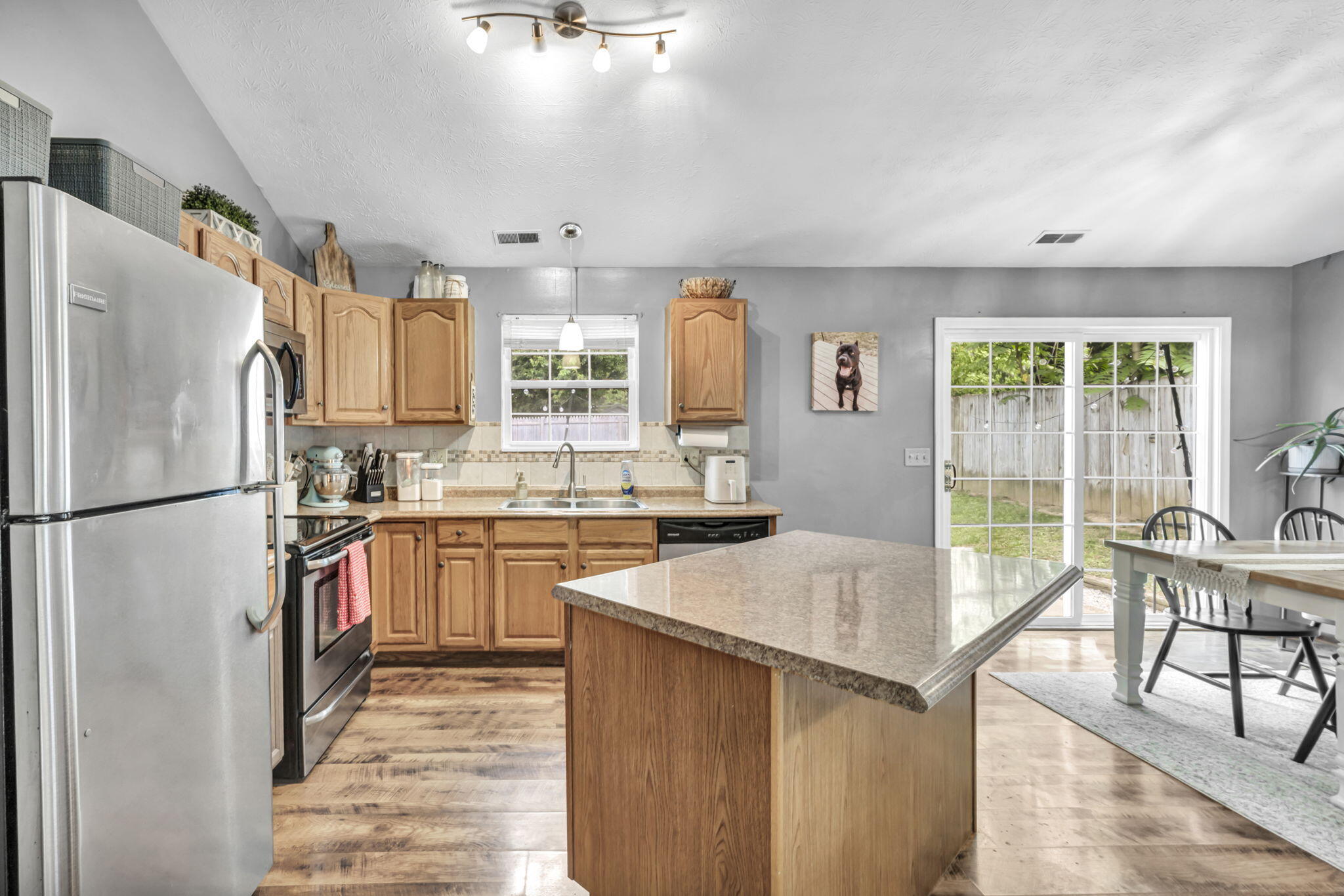 909 Mcdowell, Xenia, Ohio 45385
