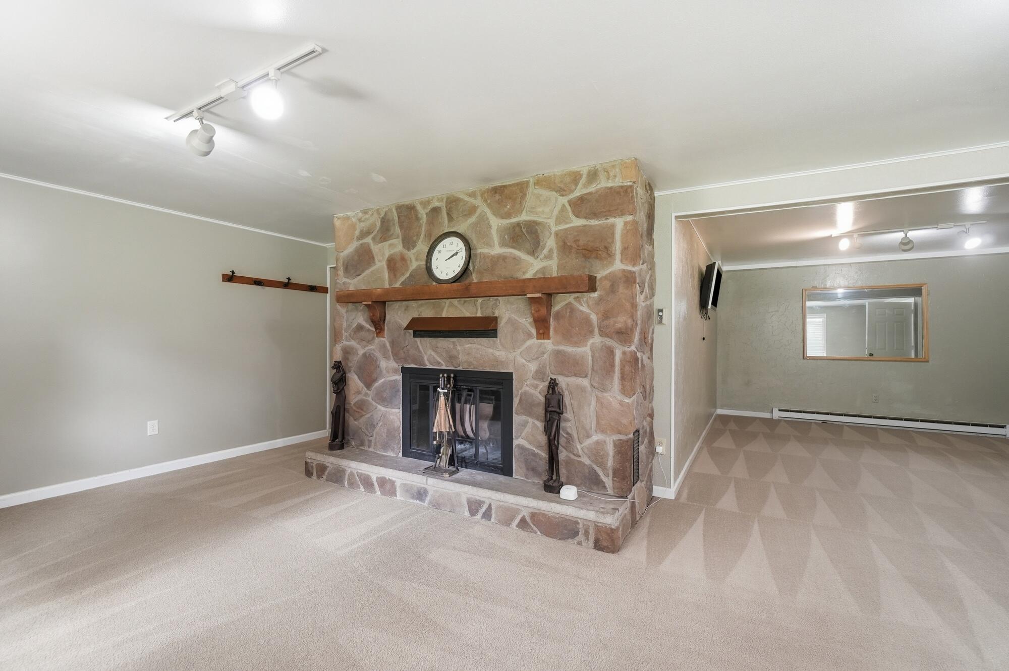 1760 Evanston, Tipp City, Ohio 45371