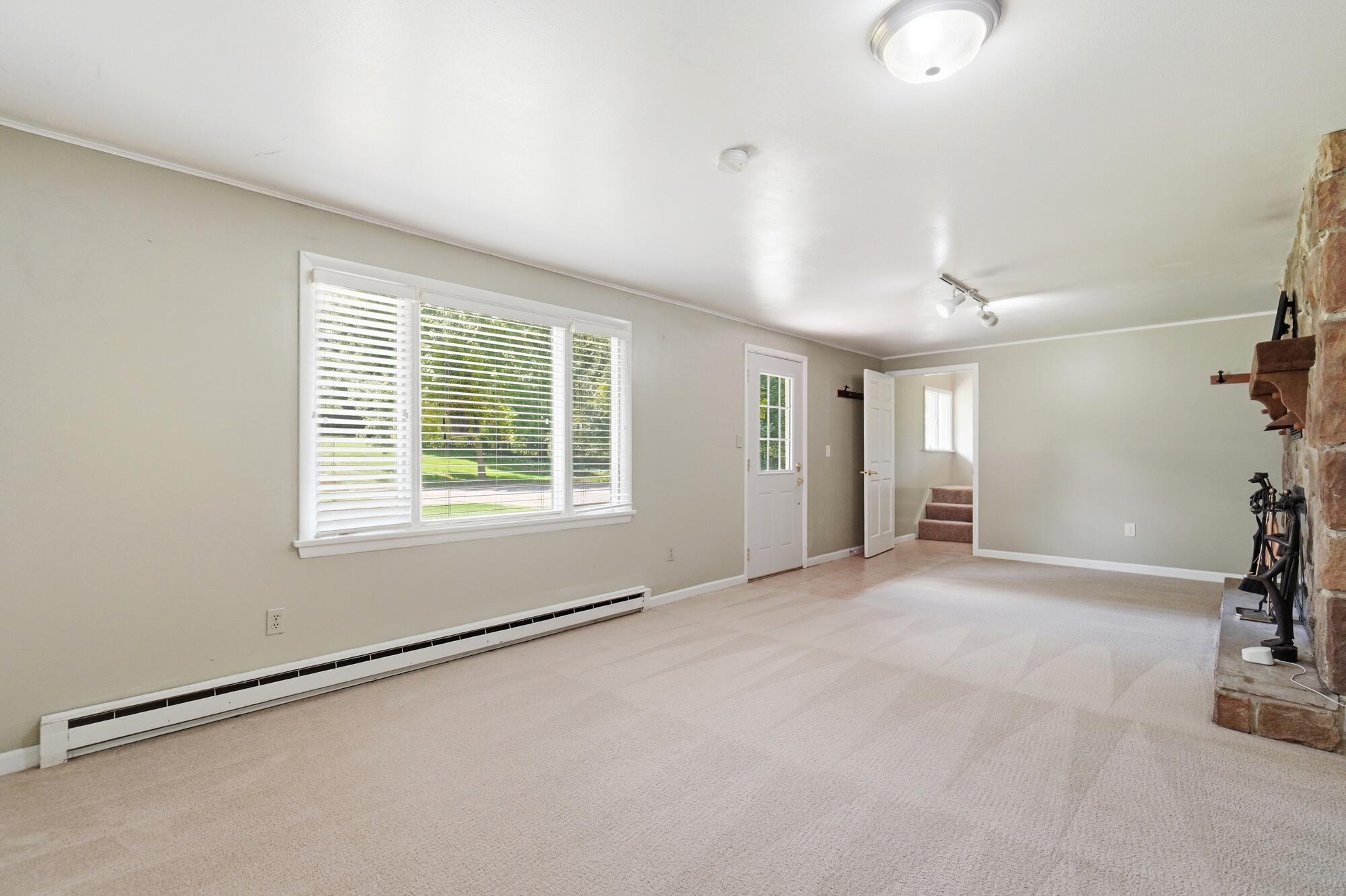 1760 Evanston, Tipp City, Ohio 45371
