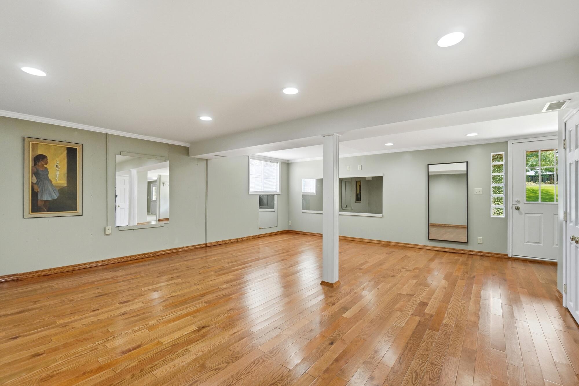 1760 Evanston, Tipp City, Ohio 45371