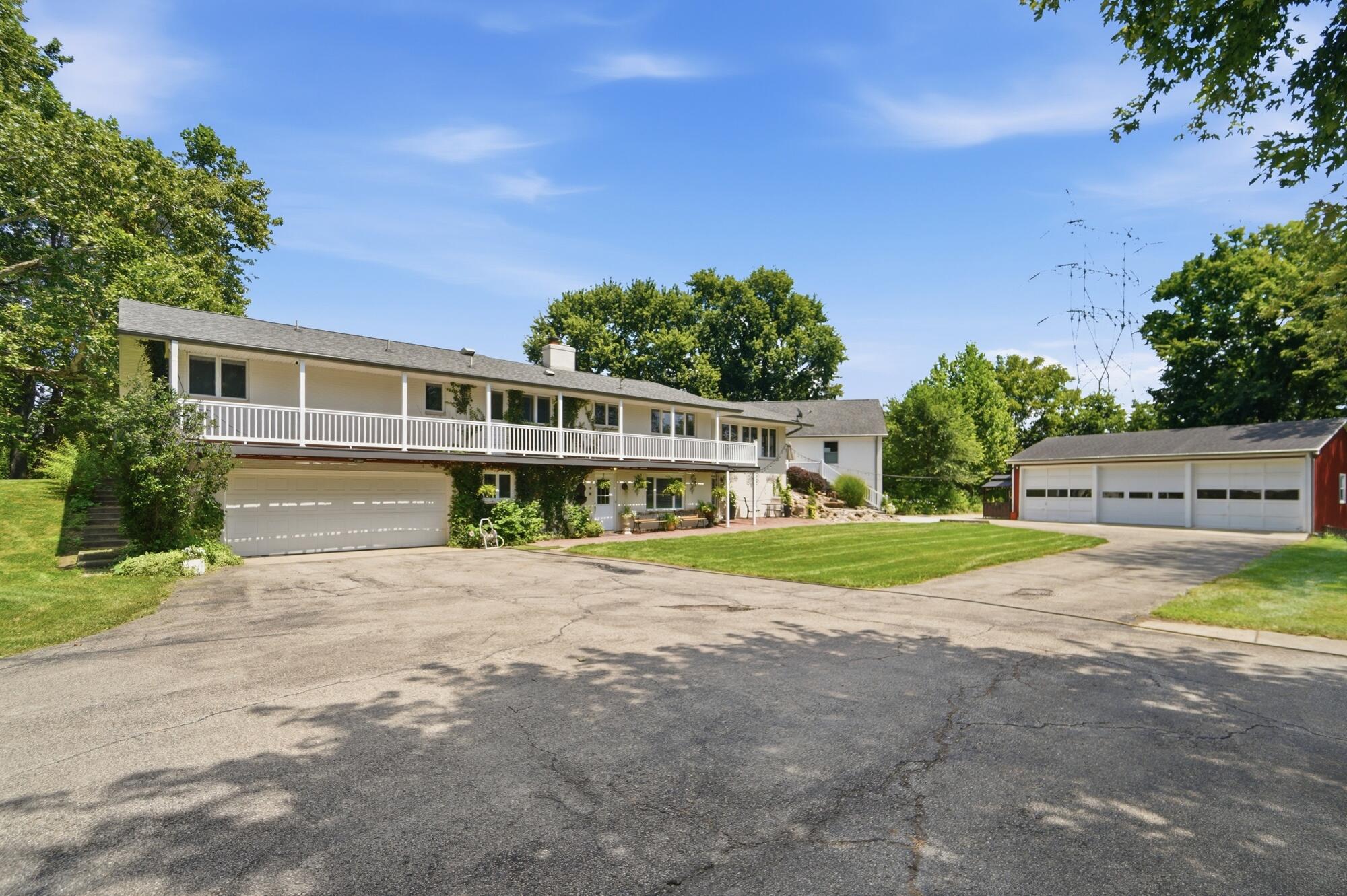 1760 Evanston, Tipp City, Ohio 45371