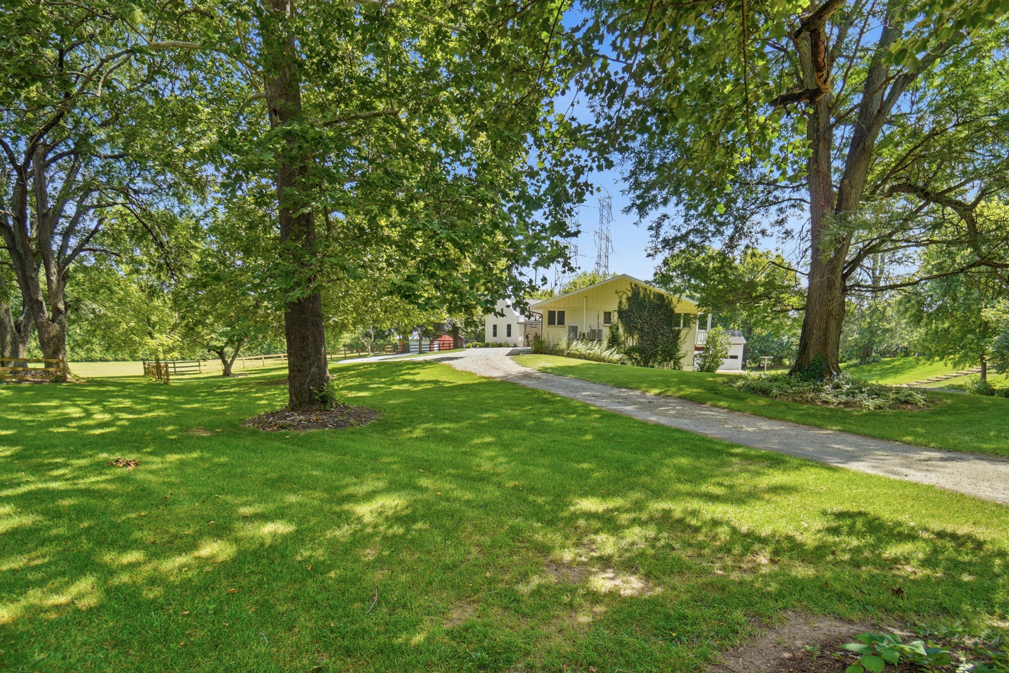 1760 Evanston, Tipp City, Ohio 45371