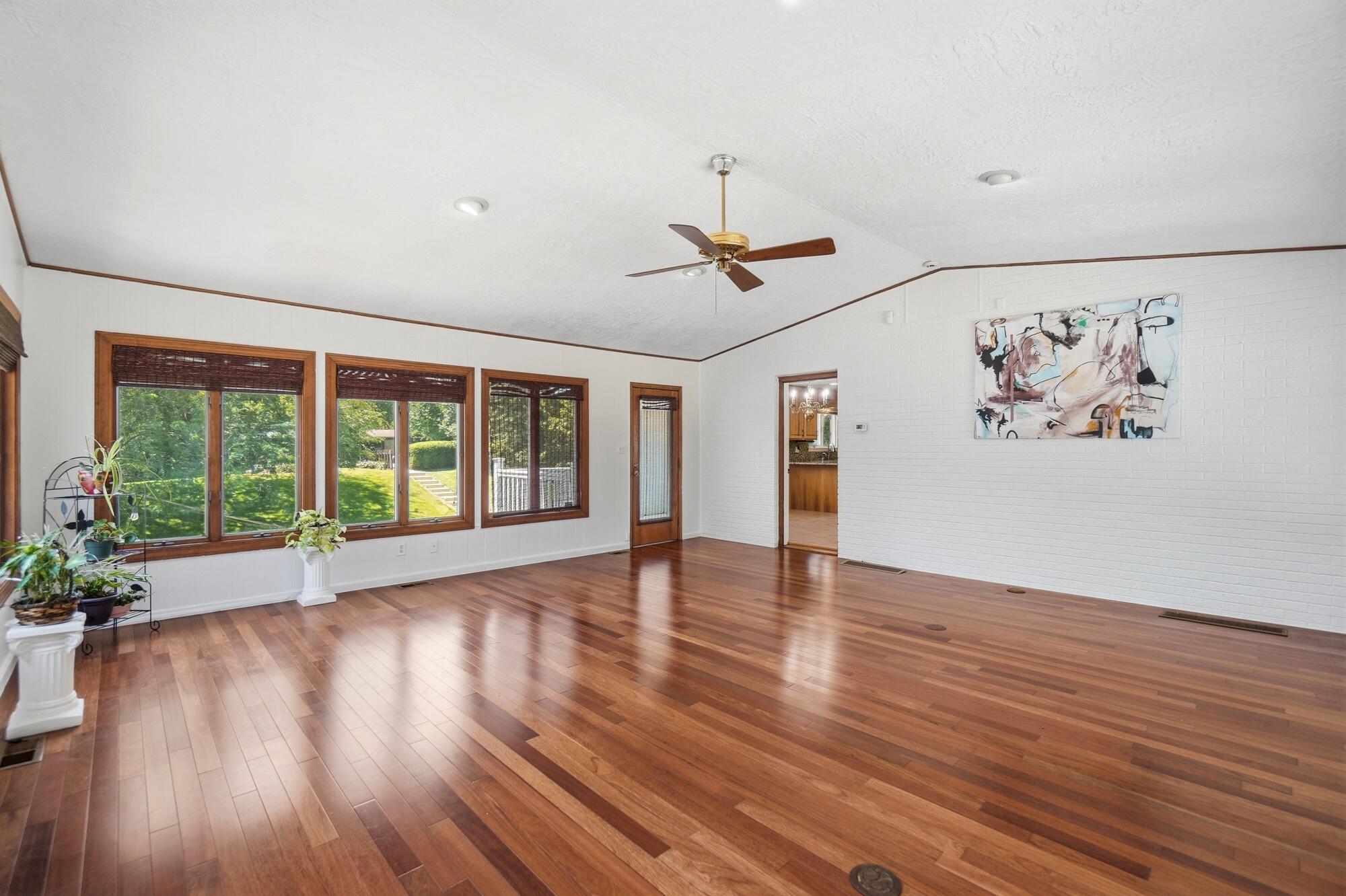 1760 Evanston, Tipp City, Ohio 45371