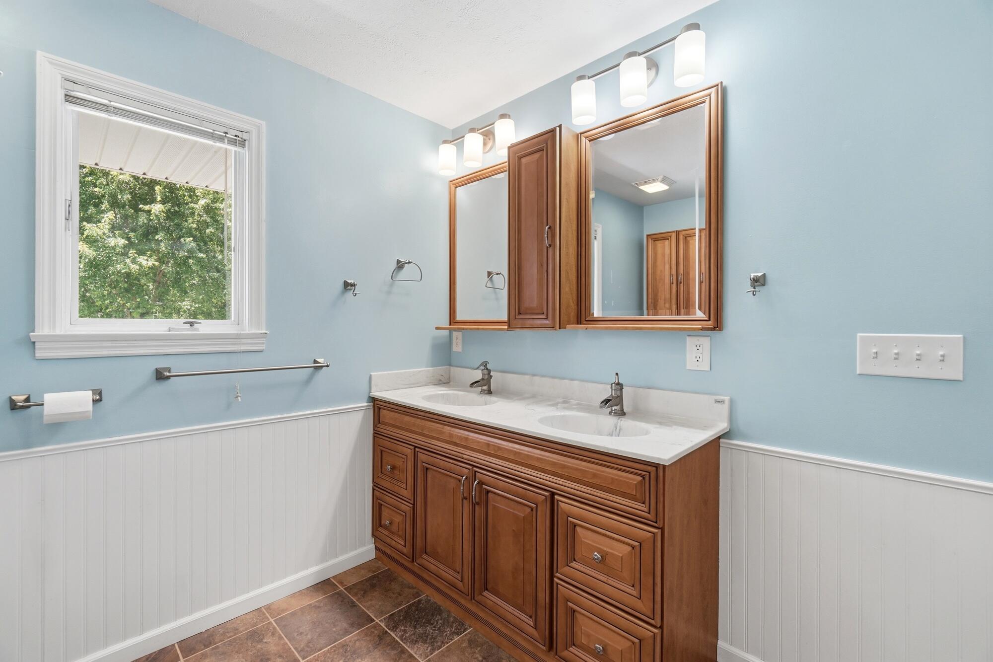 1760 Evanston, Tipp City, Ohio 45371