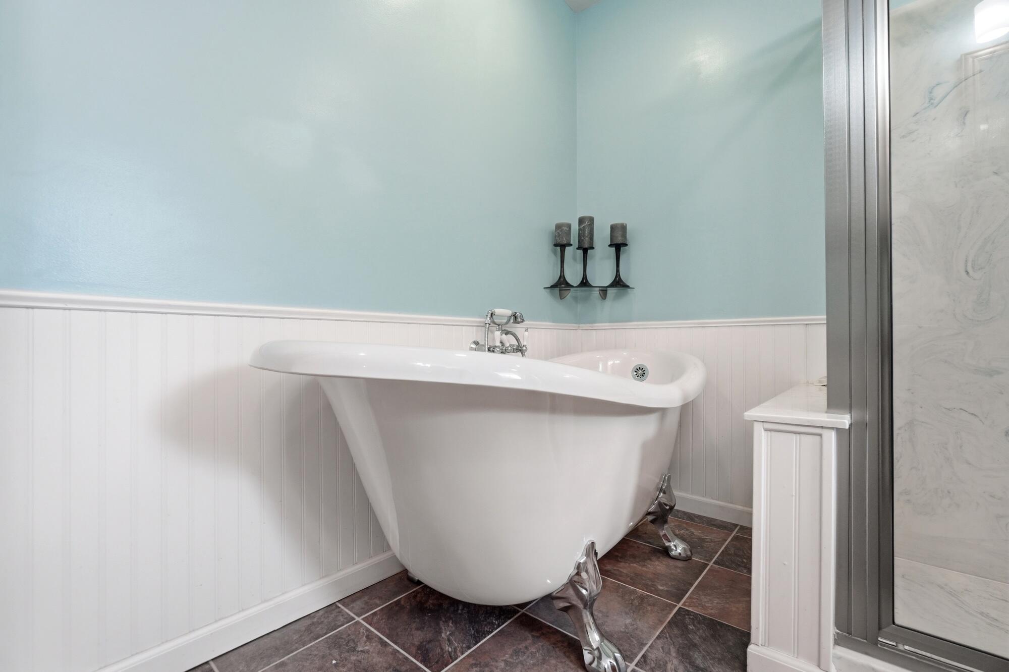 1760 Evanston, Tipp City, Ohio 45371