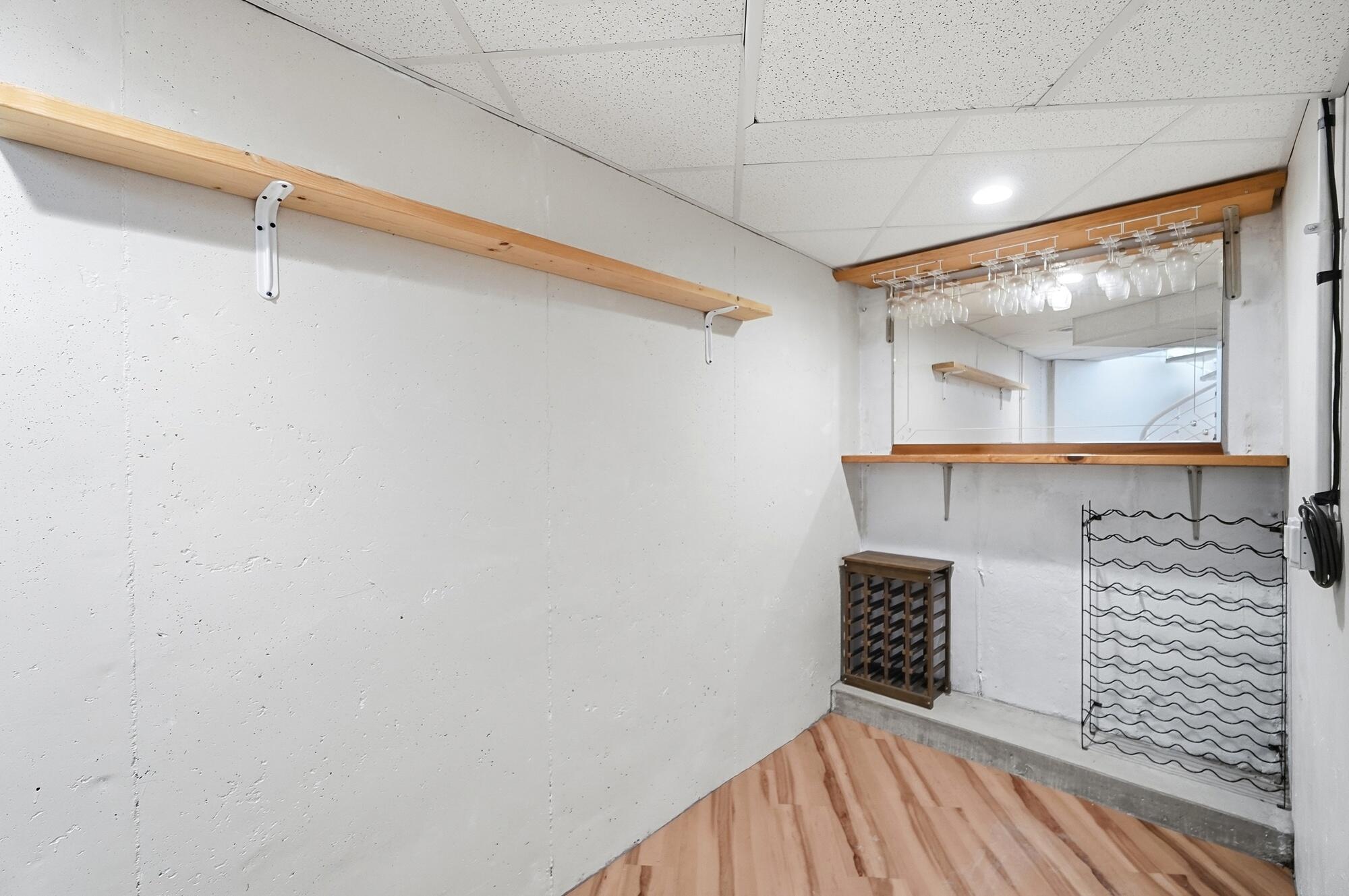 1760 Evanston, Tipp City, Ohio 45371