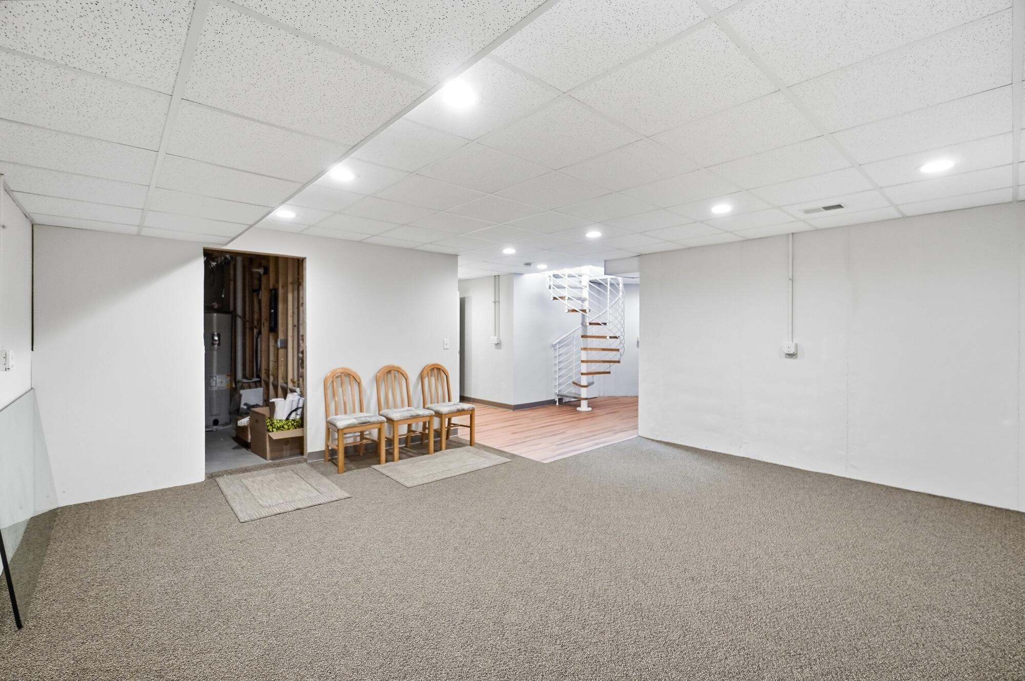 1760 Evanston, Tipp City, Ohio 45371