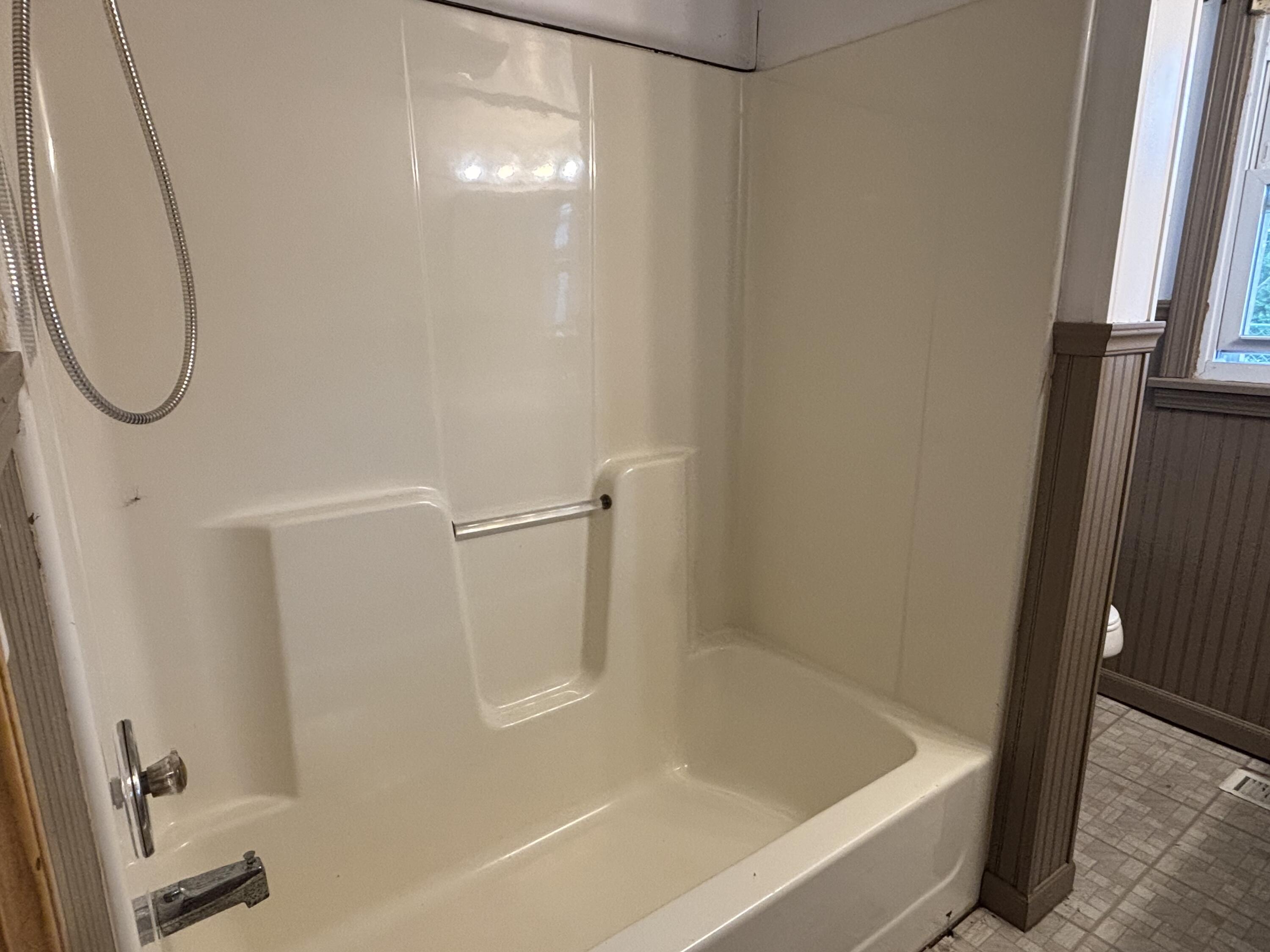 11431 Elm, Lakeview, Ohio 43331