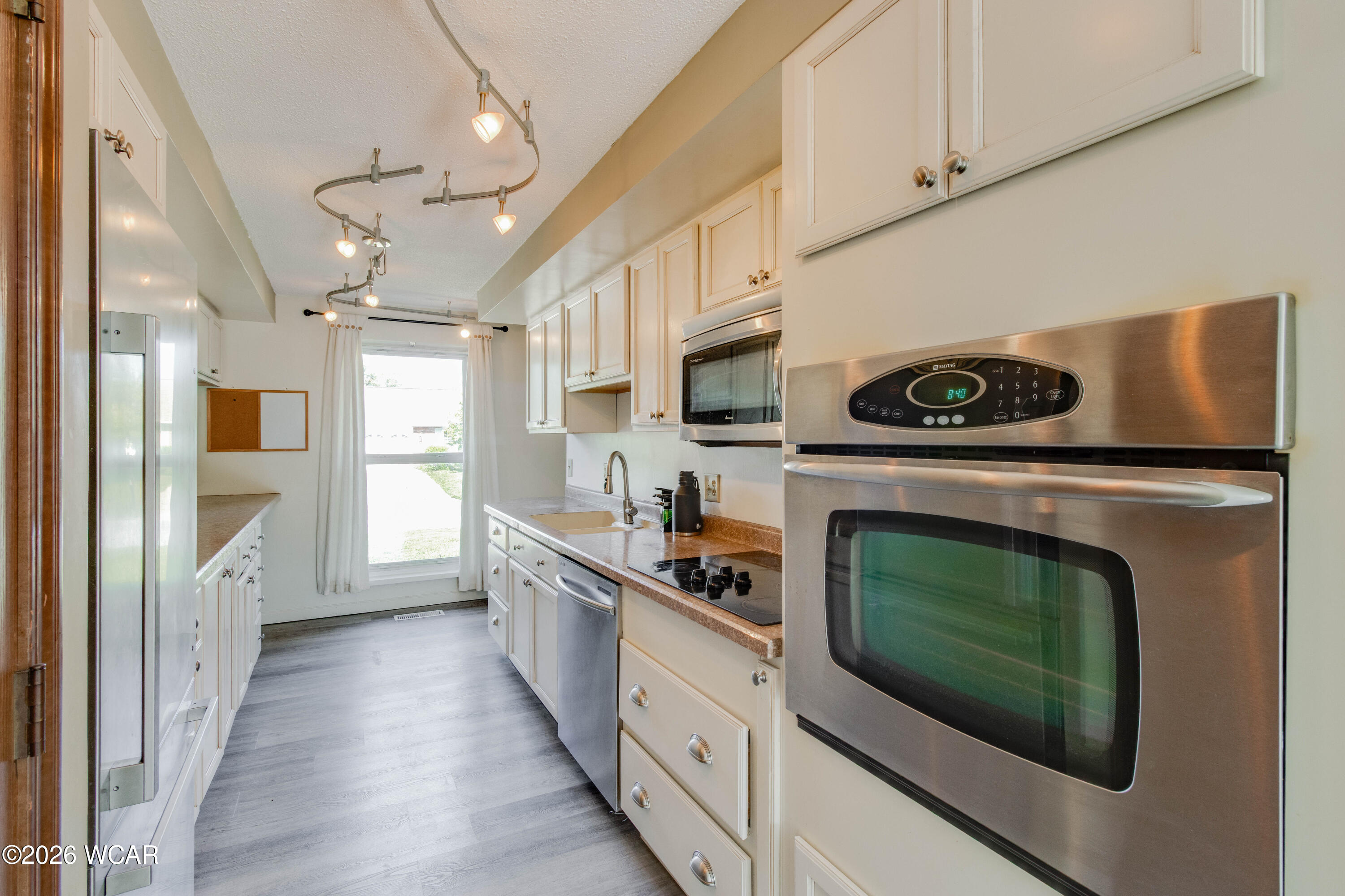 125 Quilna Drive, Lima, Ohio