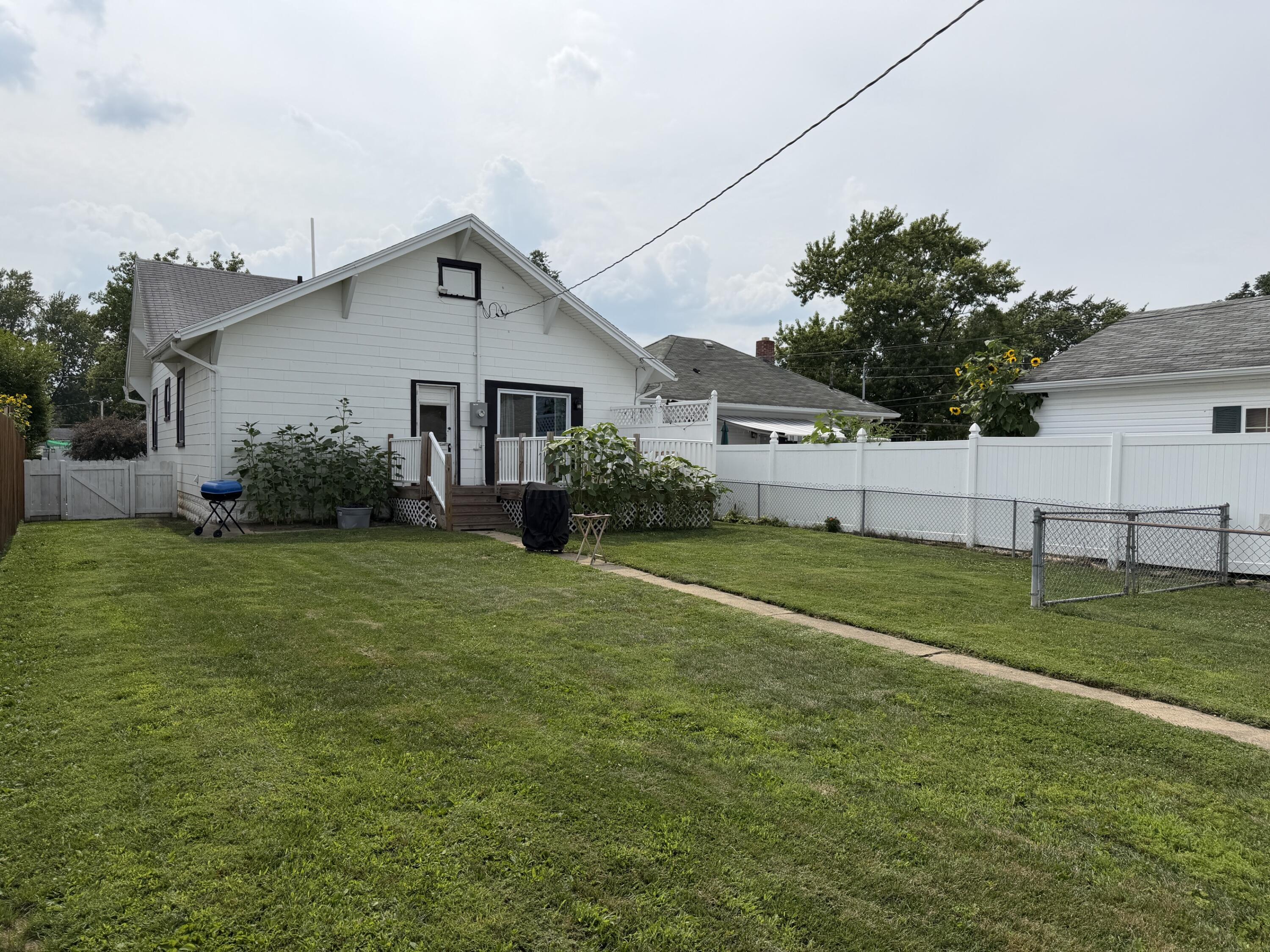 1209 Nicklin, Piqua, Ohio 45356