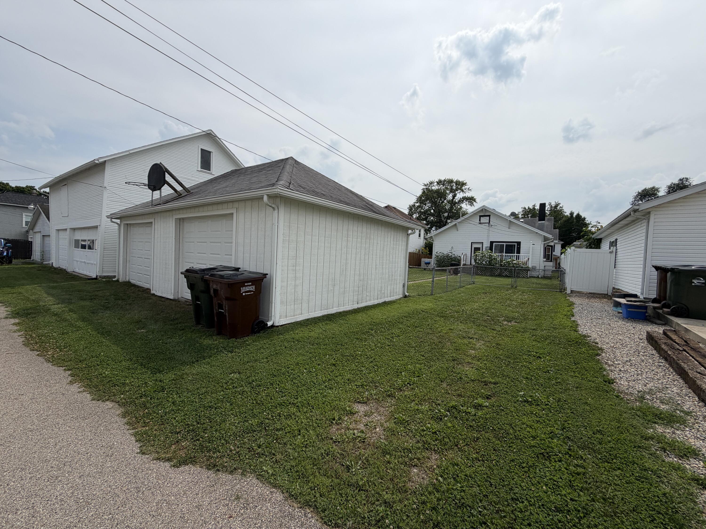 1209 Nicklin, Piqua, Ohio 45356